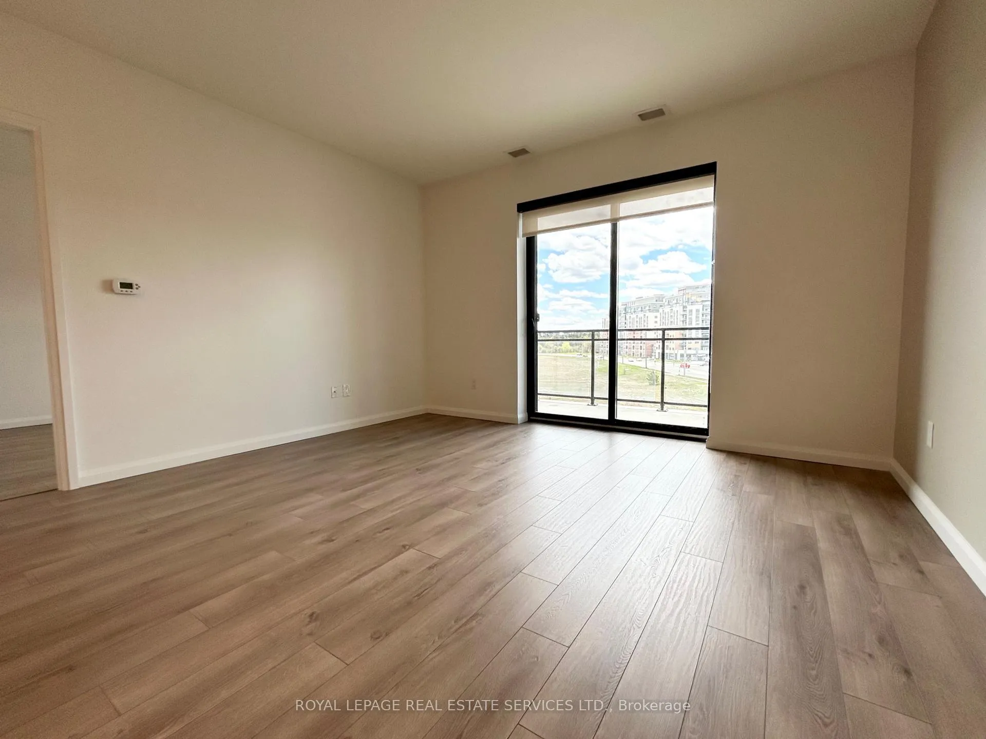 Photo 9 of Unit 412, 144 Watson Road N, Guelph, Grange Road — HOMEH