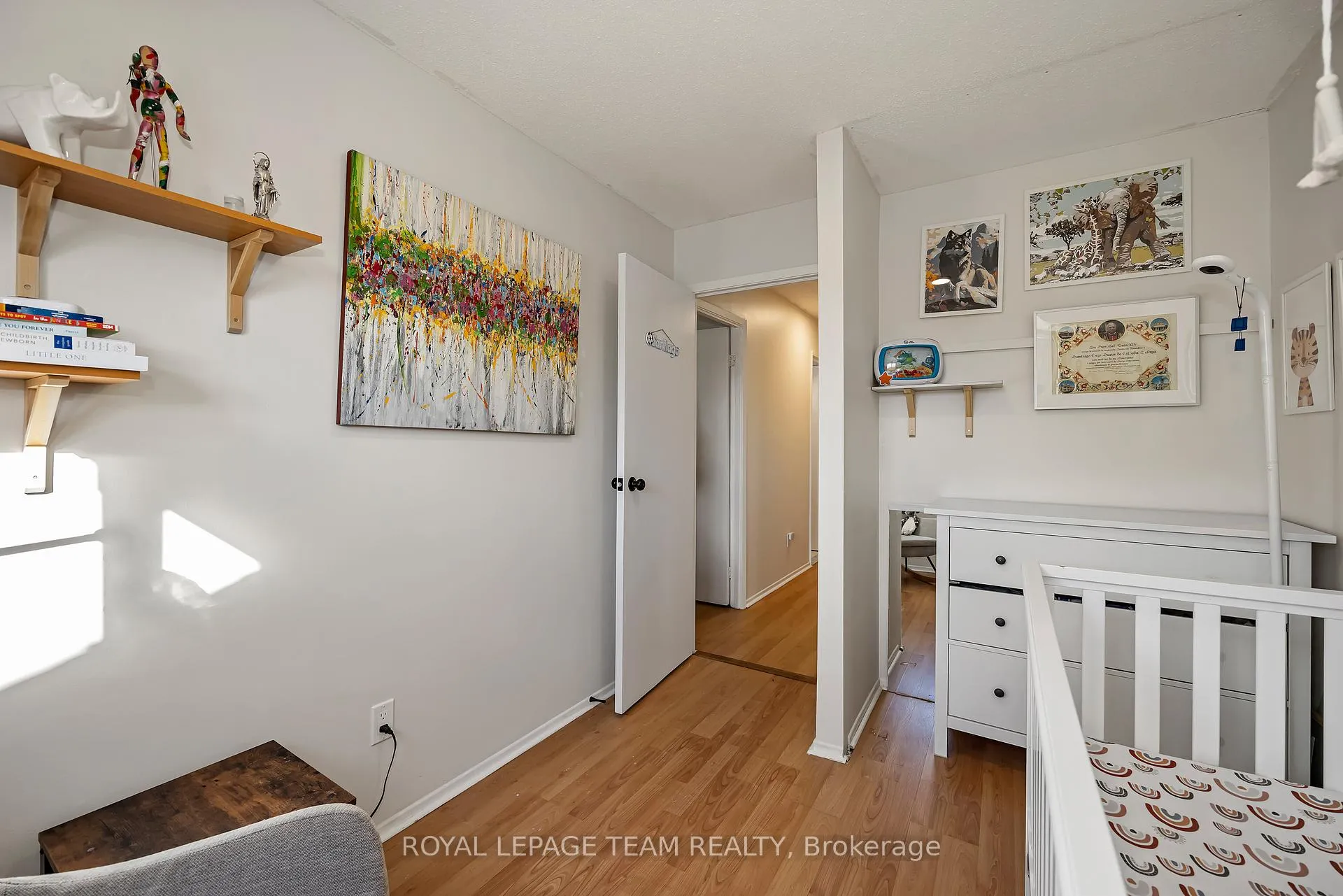 Photo 29 of 1832 Stonehenge Crescent, Ottawa, Pineview — HOMEH