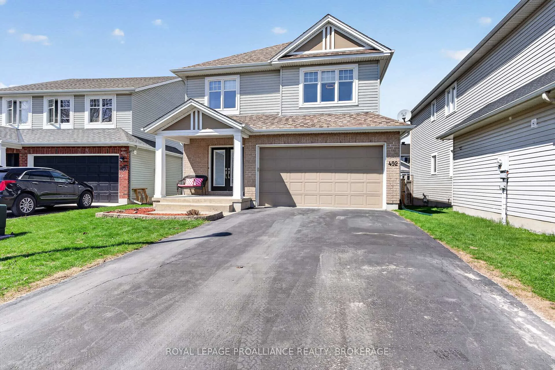 Photo 1 of 492 Cheryl Place, Kingston, Kingston East (Incl Barret Crt) — HOMEH