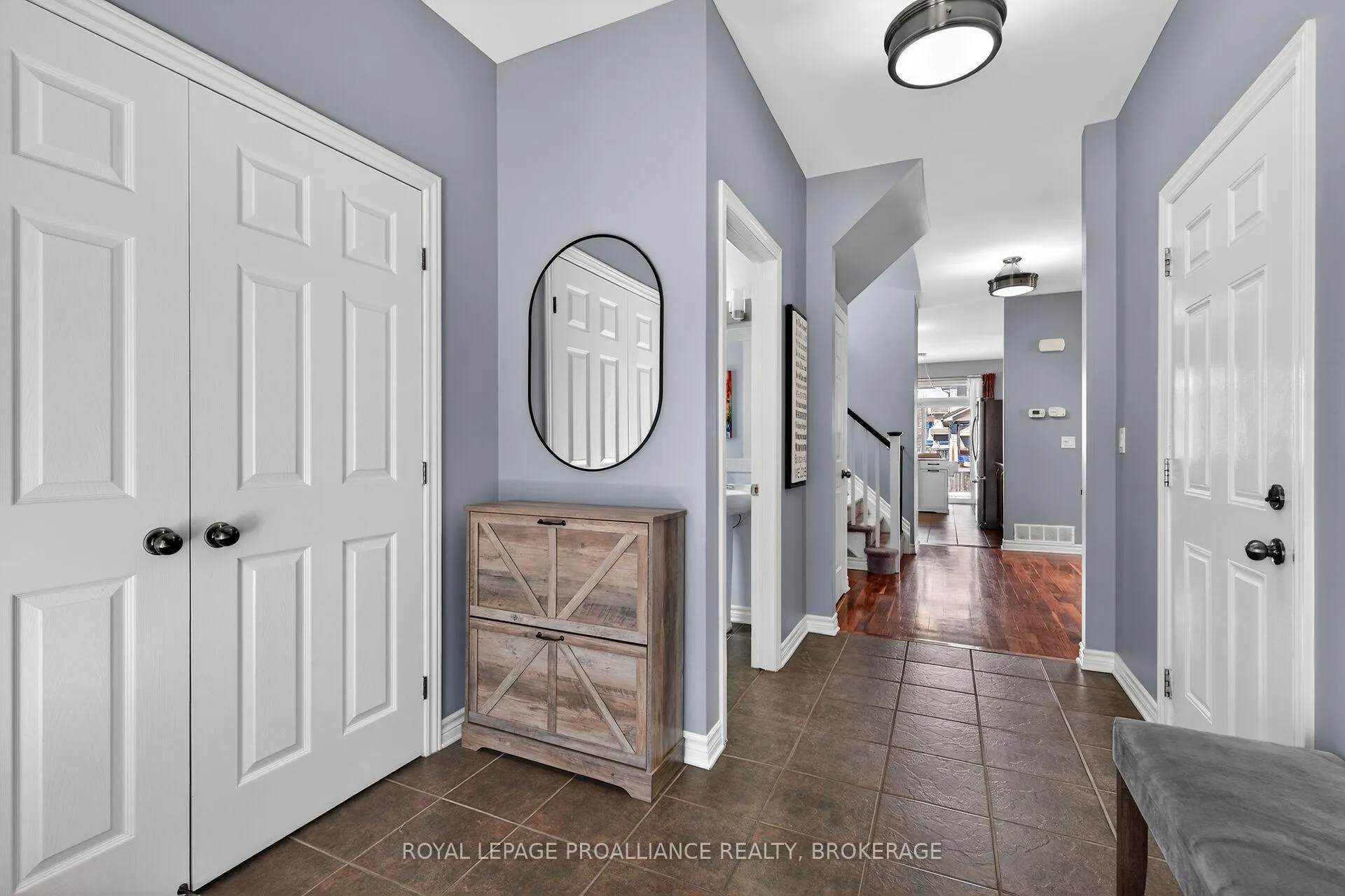 Photo 5 of 492 Cheryl Place, Kingston, Kingston East (Incl Barret Crt) — HOMEH