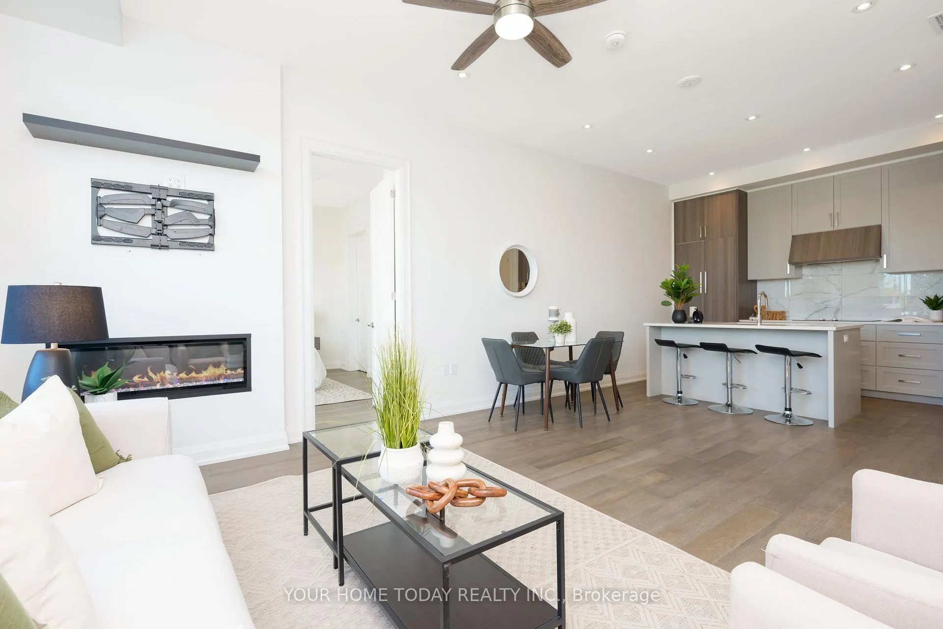 Photo 15 of Unit 610, 42 Mill Street, Halton Hills, Georgetown — HOMEH