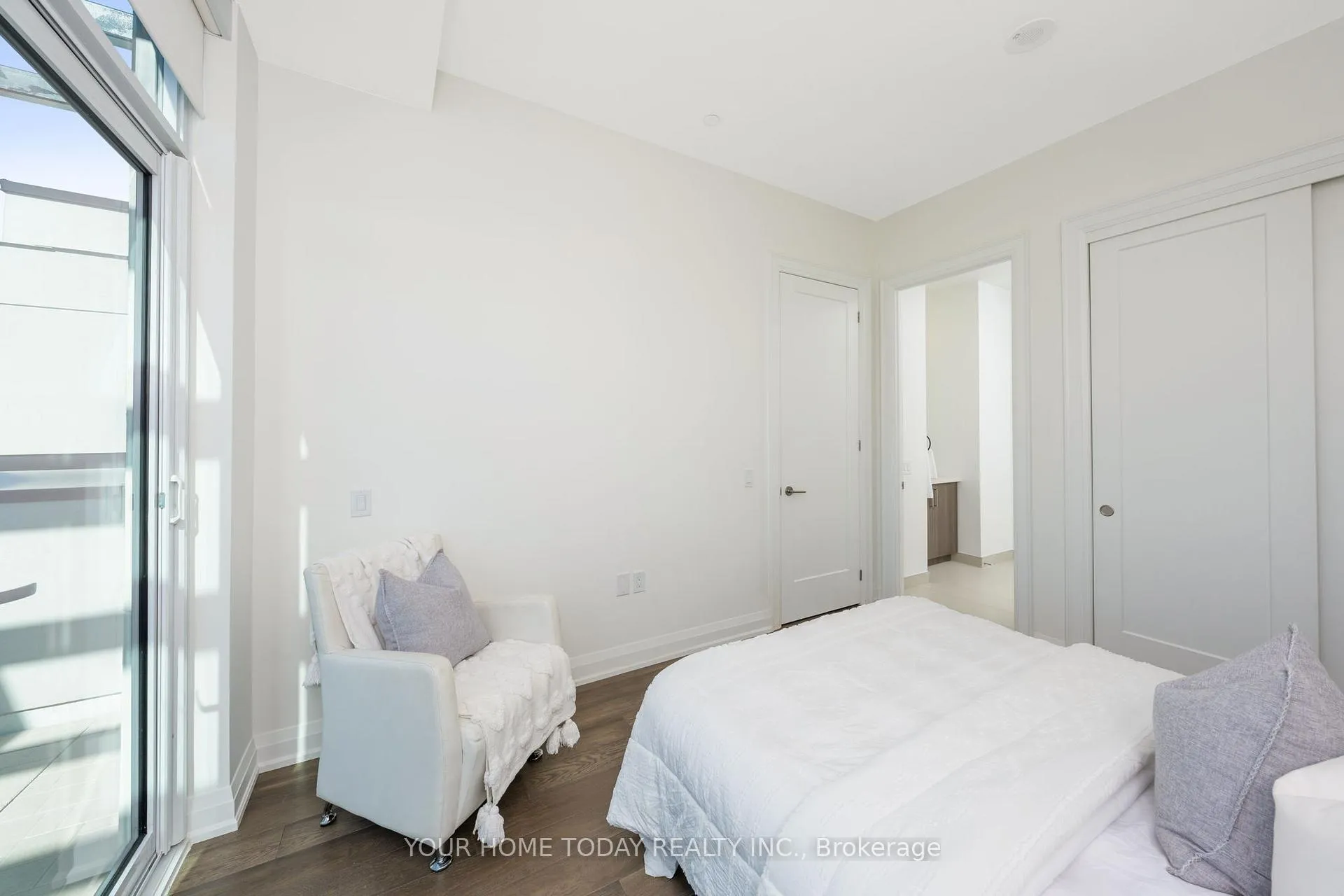 Photo 27 of Unit 610, 42 Mill Street, Halton Hills, Georgetown — HOMEH