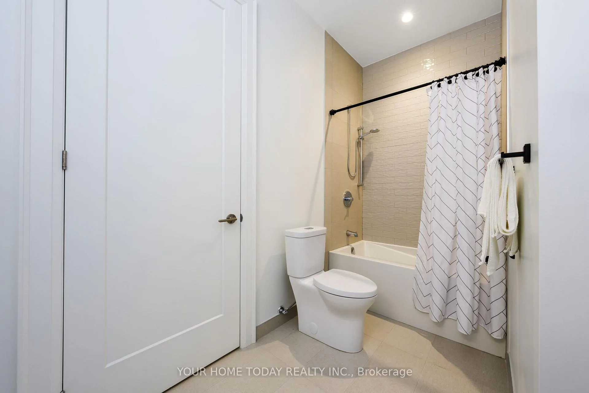 Photo 28 of Unit 610, 42 Mill Street, Halton Hills, Georgetown — HOMEH