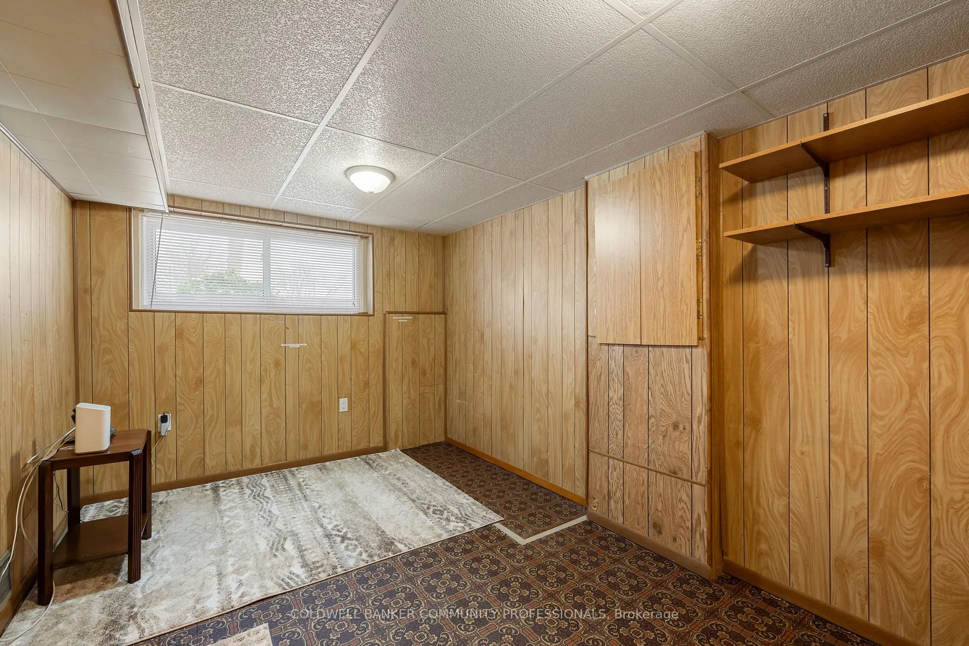 Photo 32 of 401 Mohawk Road W, Hamilton, Rolston — HOMEH