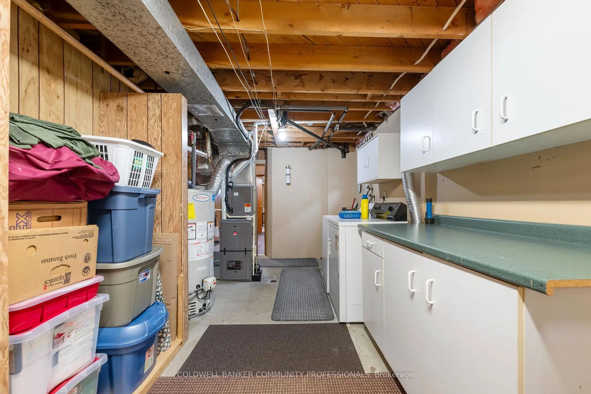 Photo 36 of 401 Mohawk Road W, Hamilton, Rolston — HOMEH