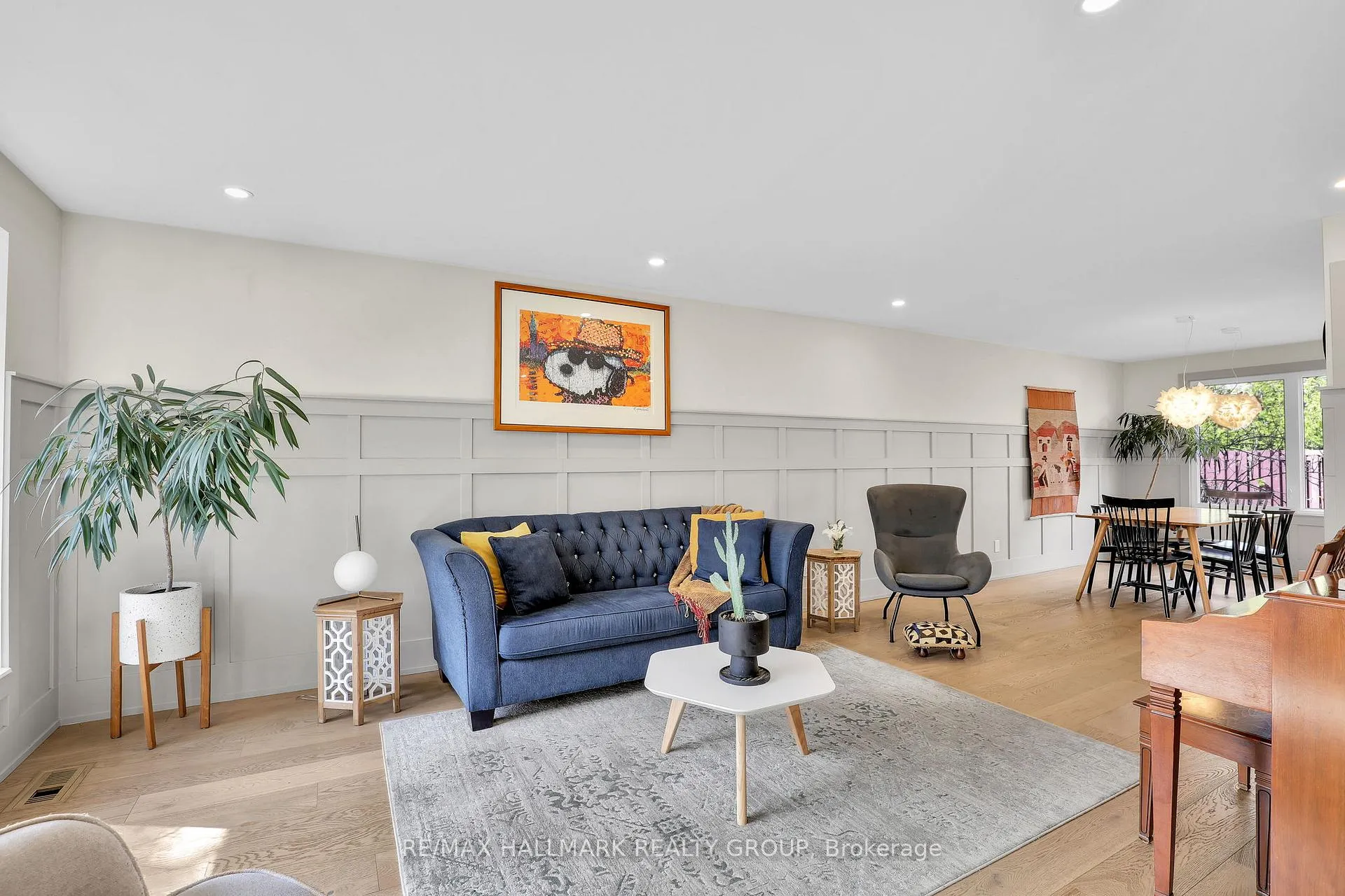Photo 5 of 20 Riverbrook Road, Ottawa, Arlington Woods — HOMEH