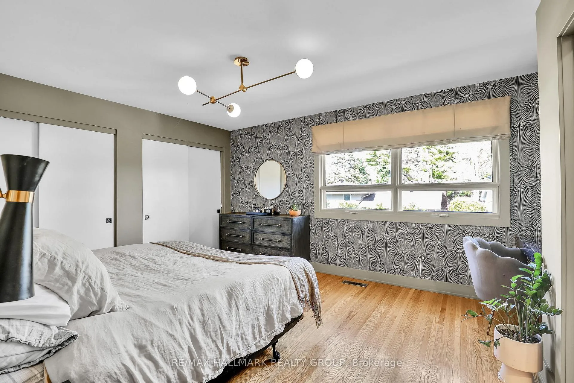 Photo 21 of 20 Riverbrook Road, Ottawa, Arlington Woods — HOMEH
