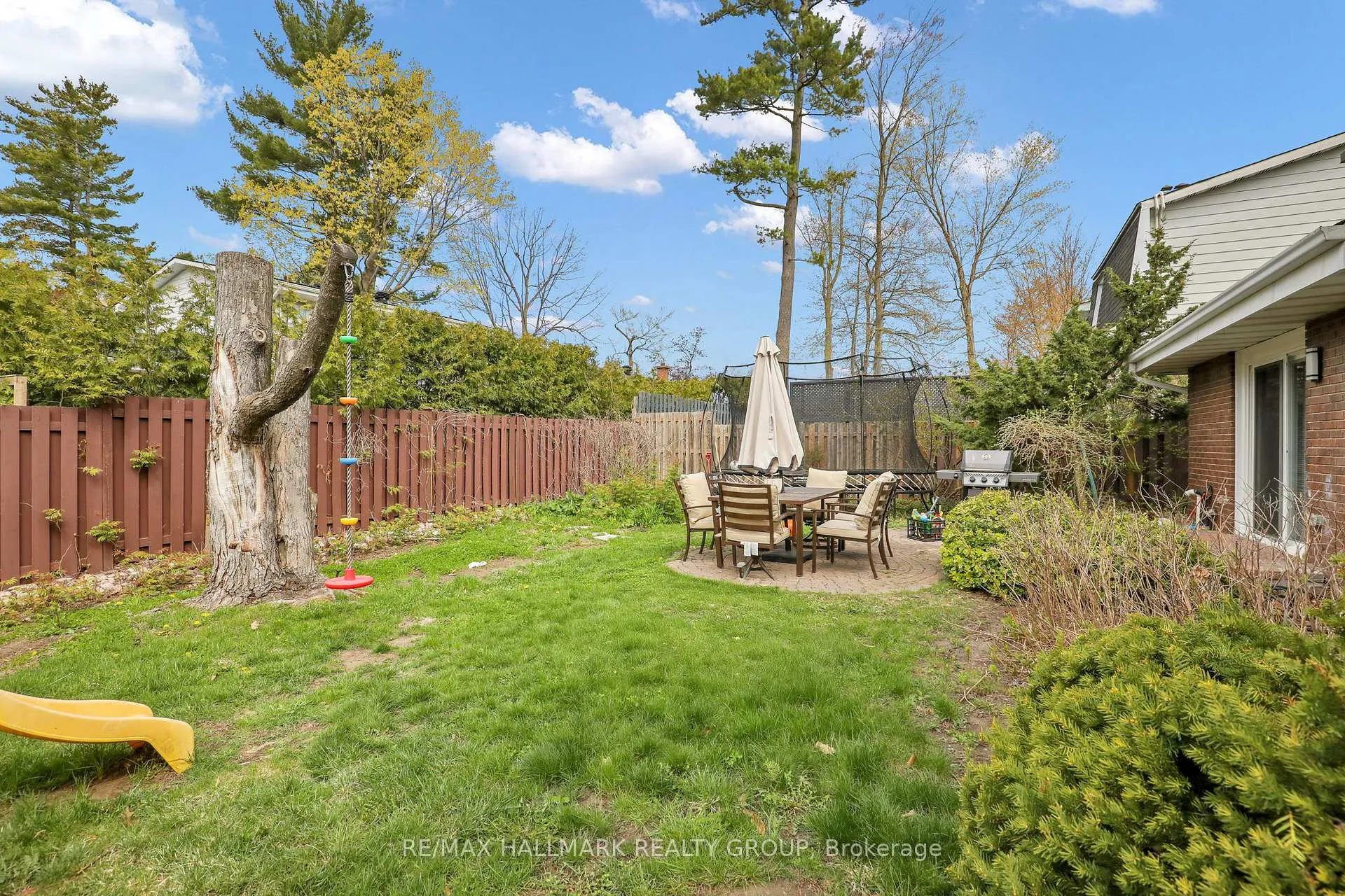 Photo 40 of 20 Riverbrook Road, Ottawa, Arlington Woods — HOMEH