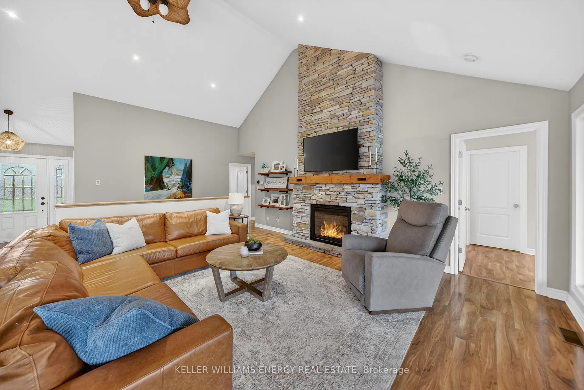 Photo 7 of 1001 County Road 8, Prince Edward County, North Marysburg Ward — HOMEH