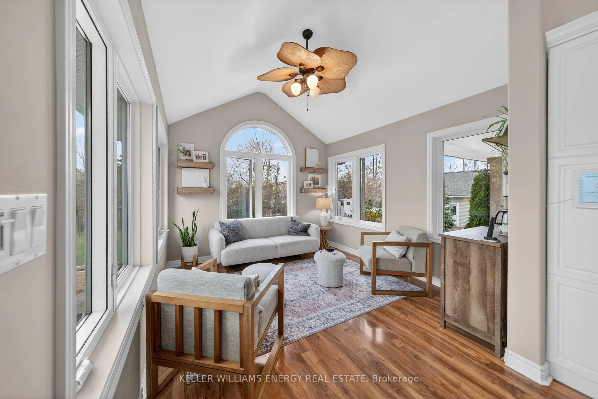 Photo 17 of 1001 County Road 8, Prince Edward County, North Marysburg Ward — HOMEH