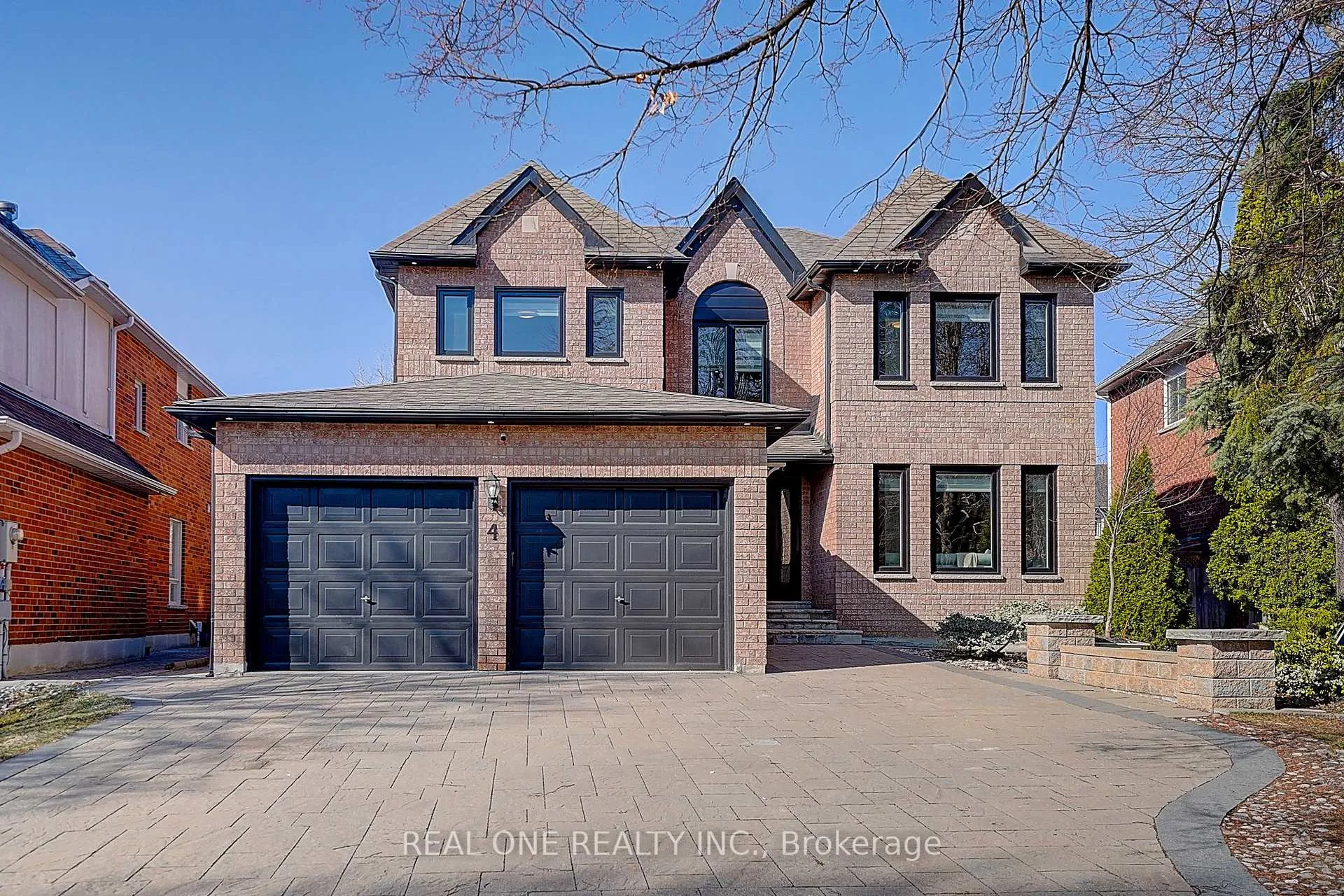 Photo 1 of 4 Casson Place, Markham, Unionville — HOMEH