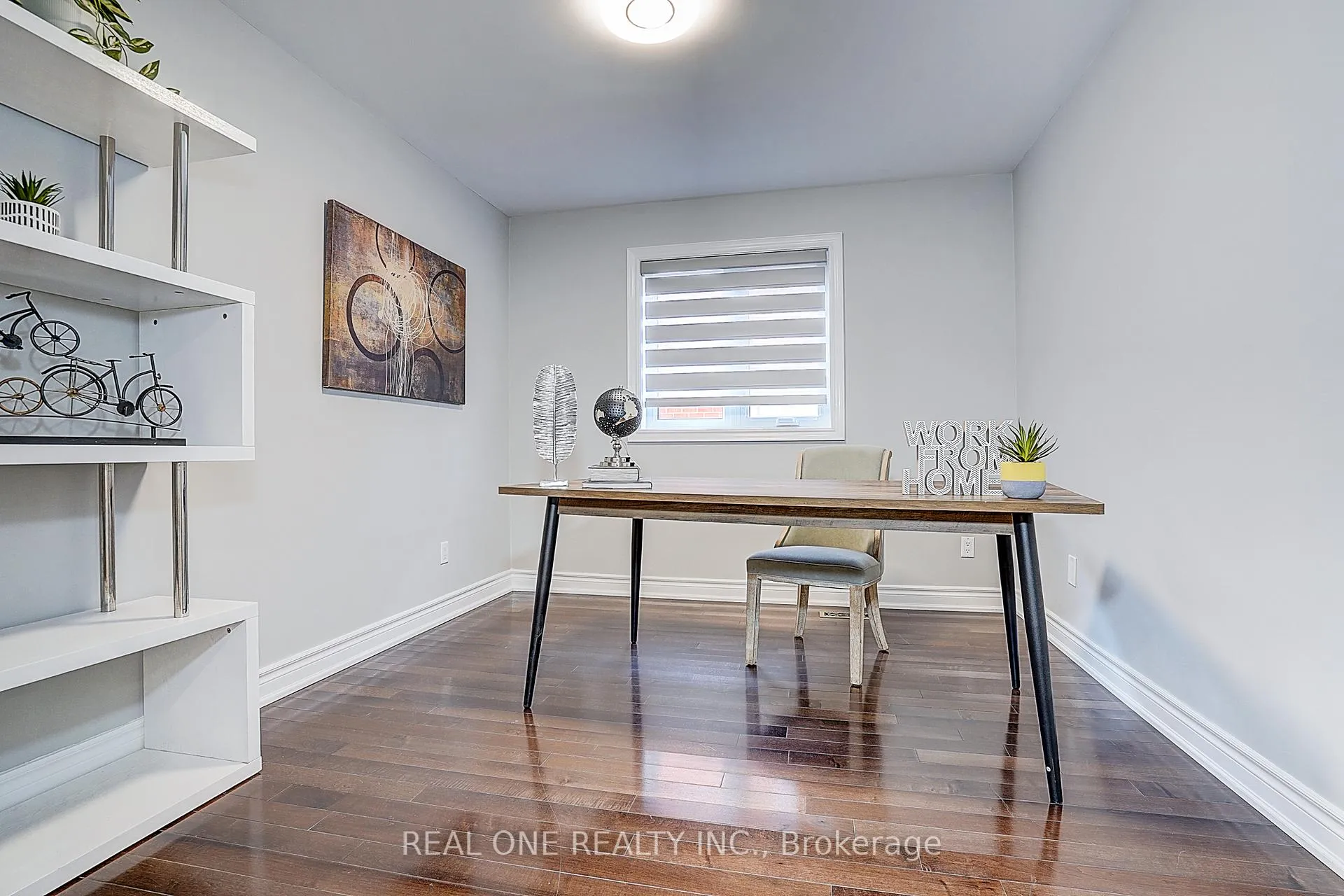 Photo 9 of 4 Casson Place, Markham, Unionville — HOMEH