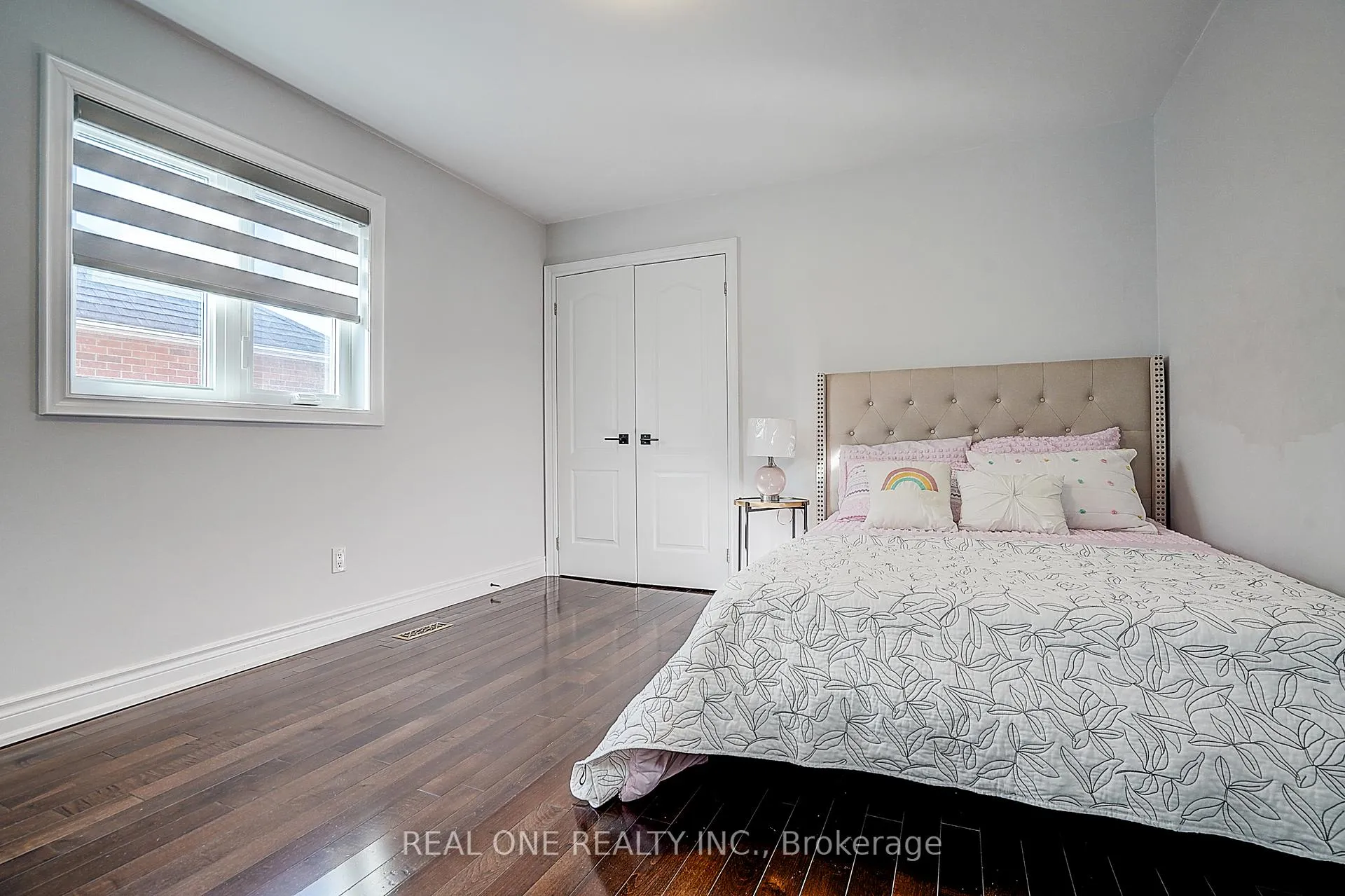 Photo 21 of 4 Casson Place, Markham, Unionville — HOMEH