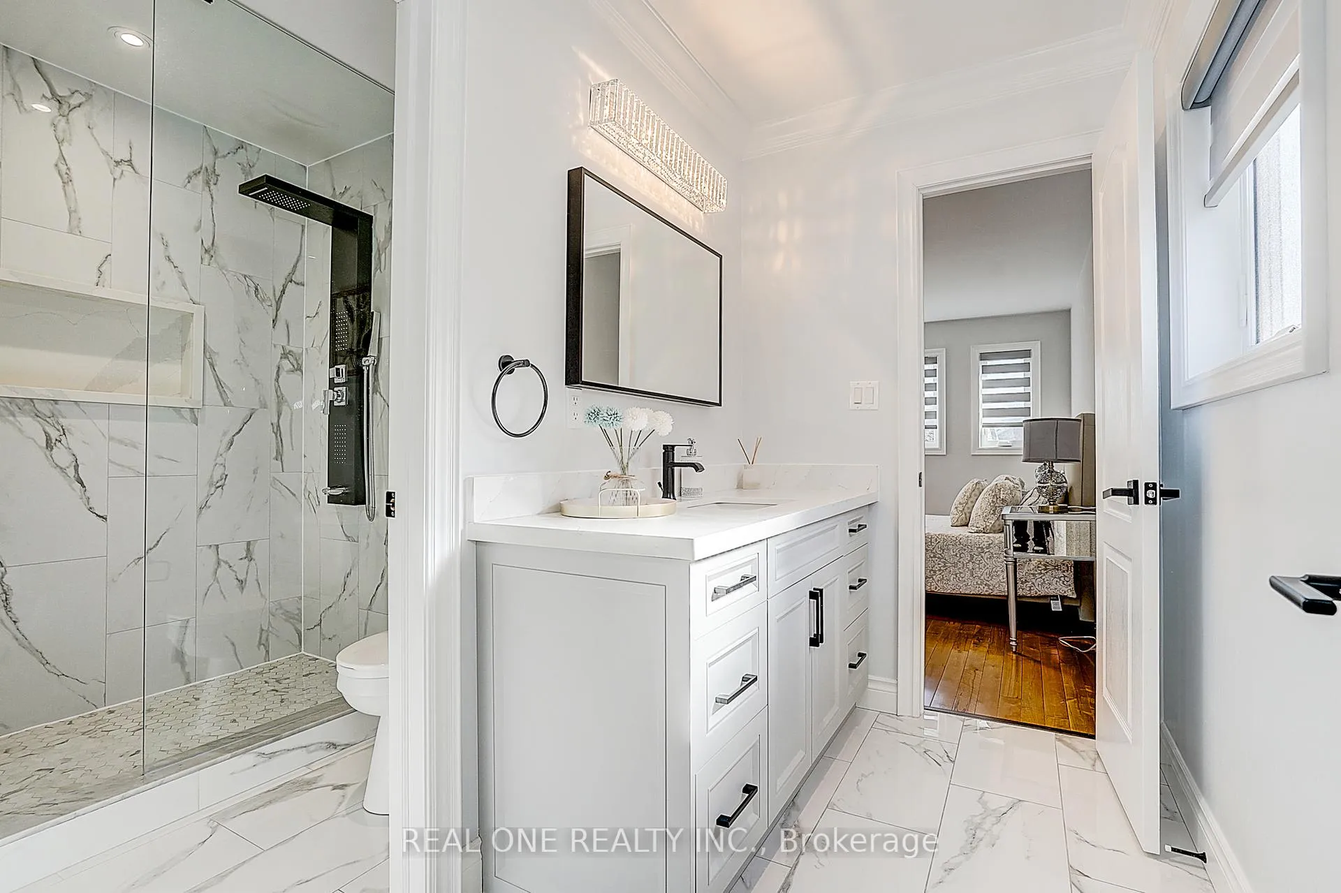 Photo 23 of 4 Casson Place, Markham, Unionville — HOMEH