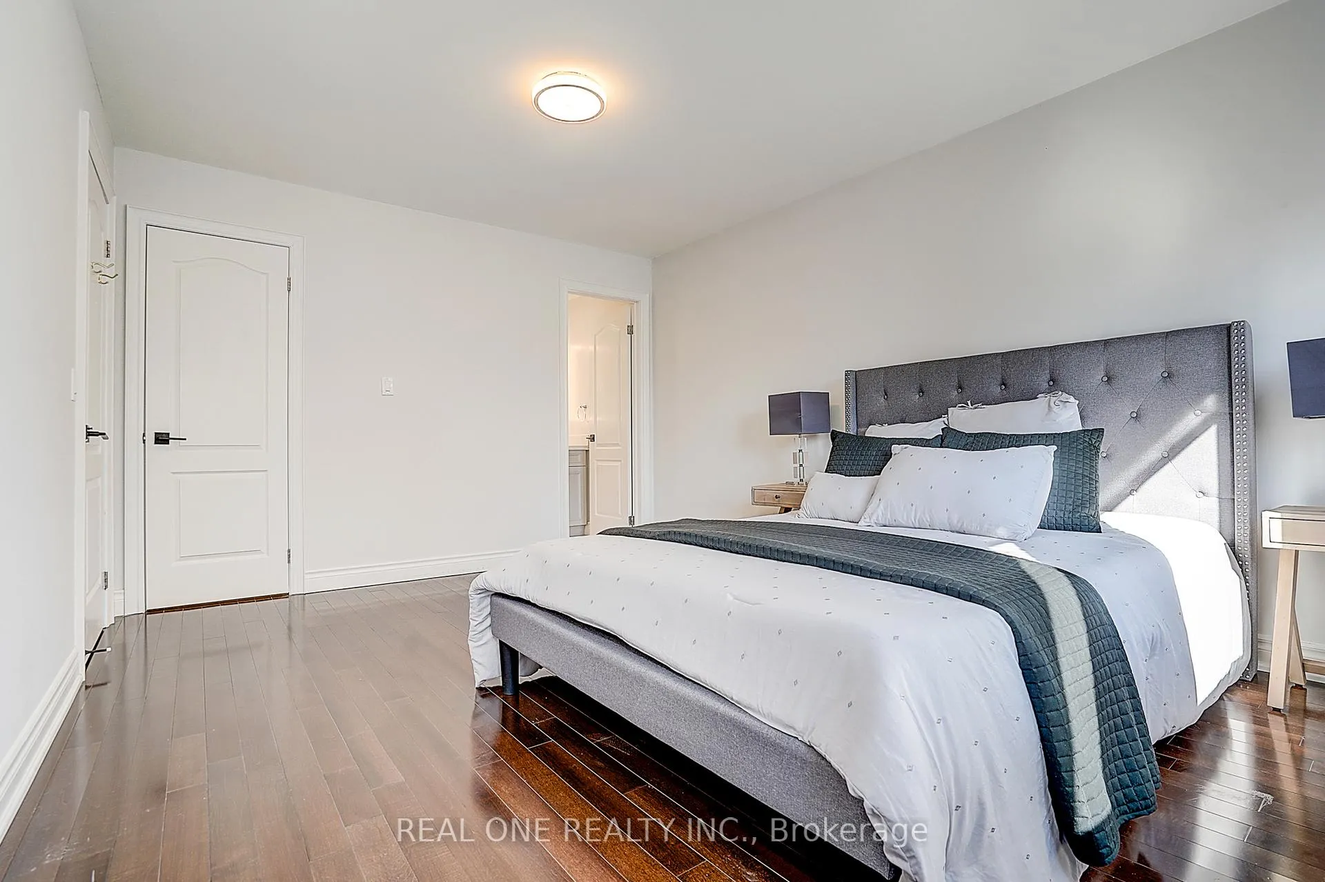 Photo 27 of 4 Casson Place, Markham, Unionville — HOMEH