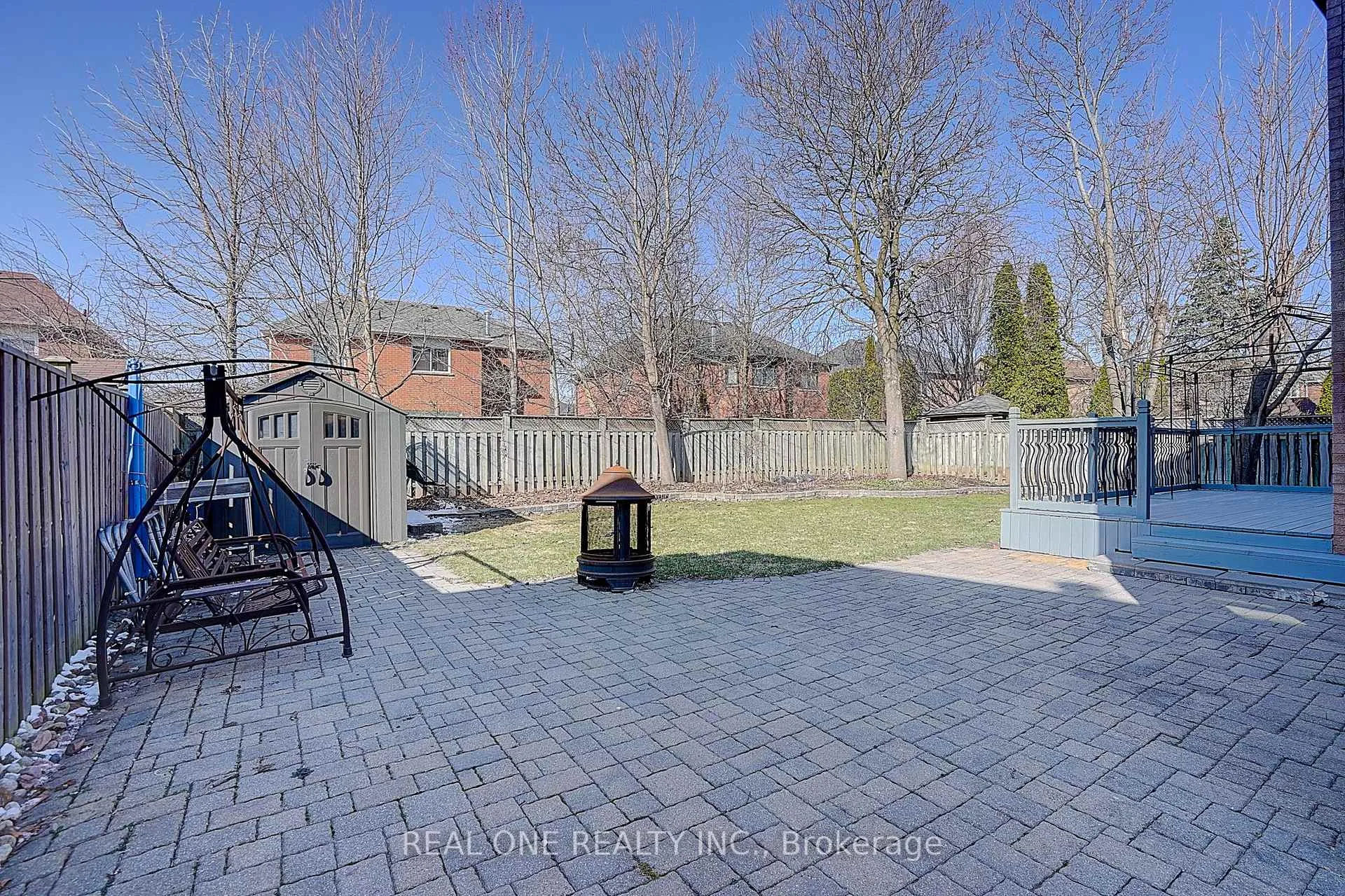 Photo 36 of 4 Casson Place, Markham, Unionville — HOMEH