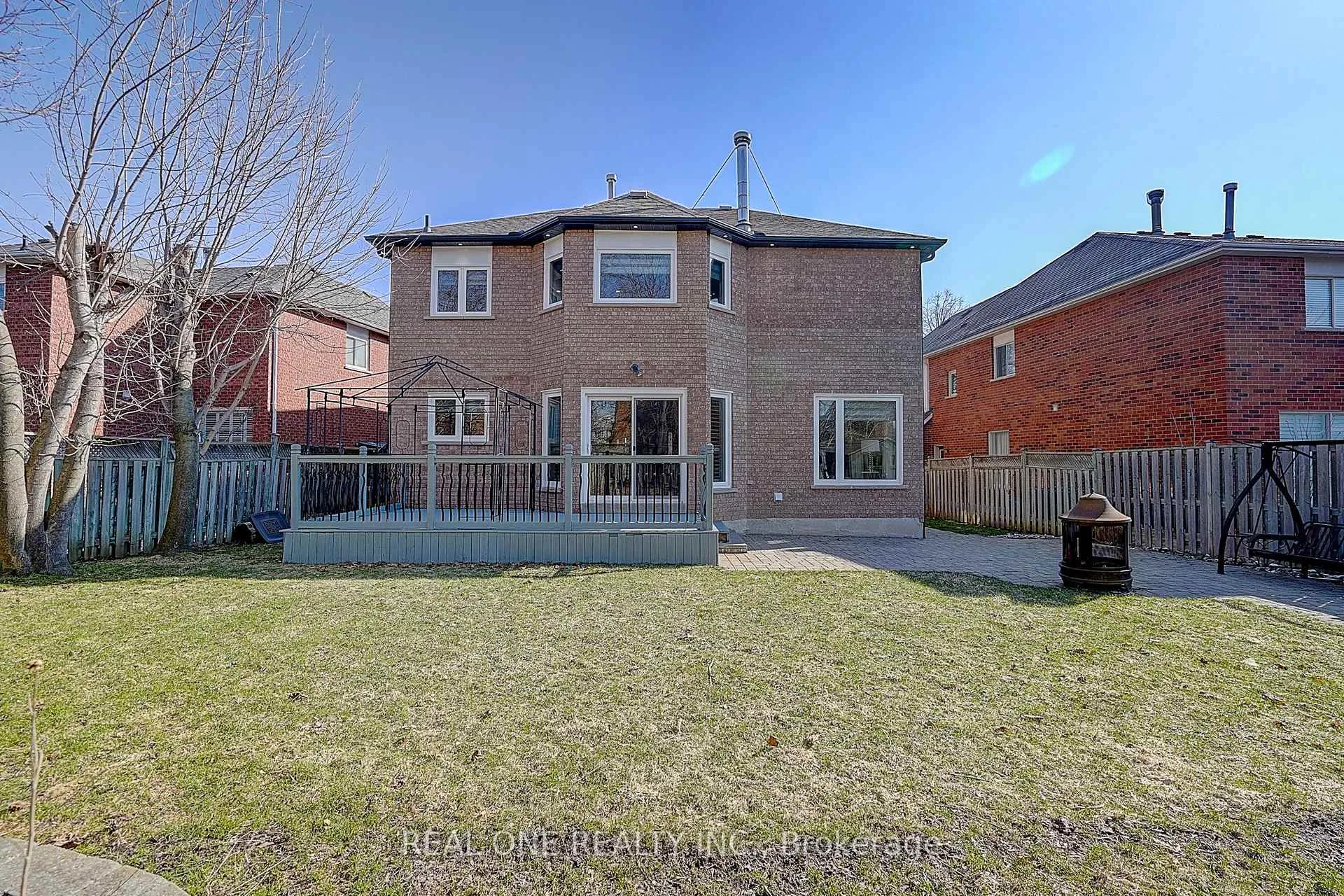 Photo 38 of 4 Casson Place, Markham, Unionville — HOMEH