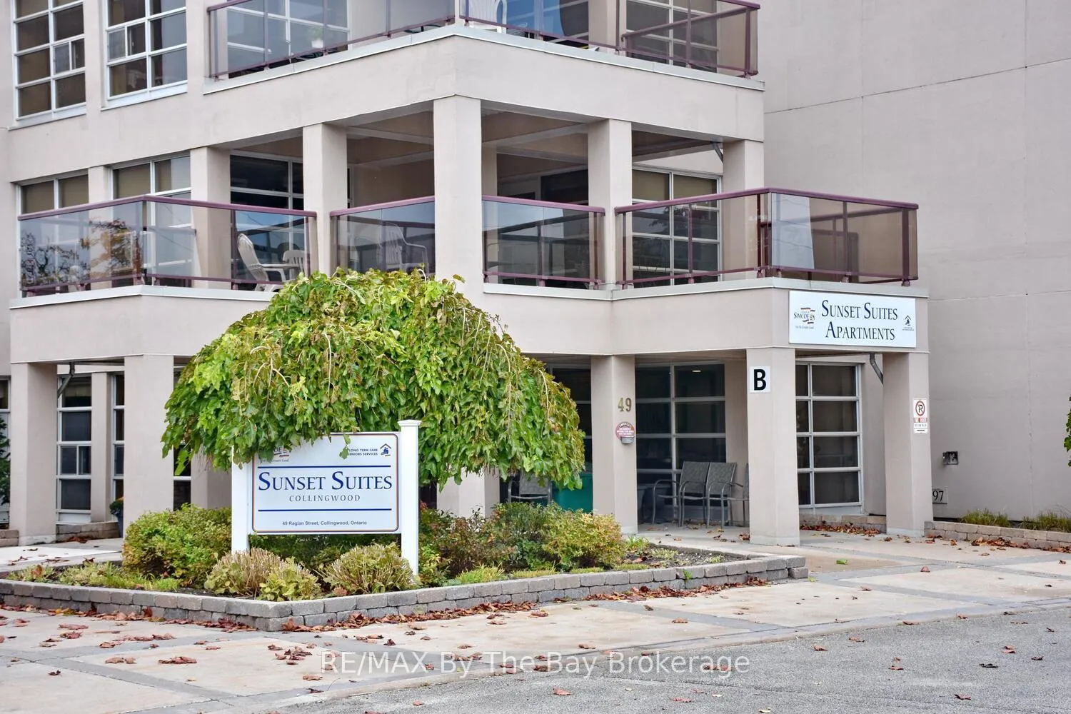 Front of Unit 109, 49 Raglan Street