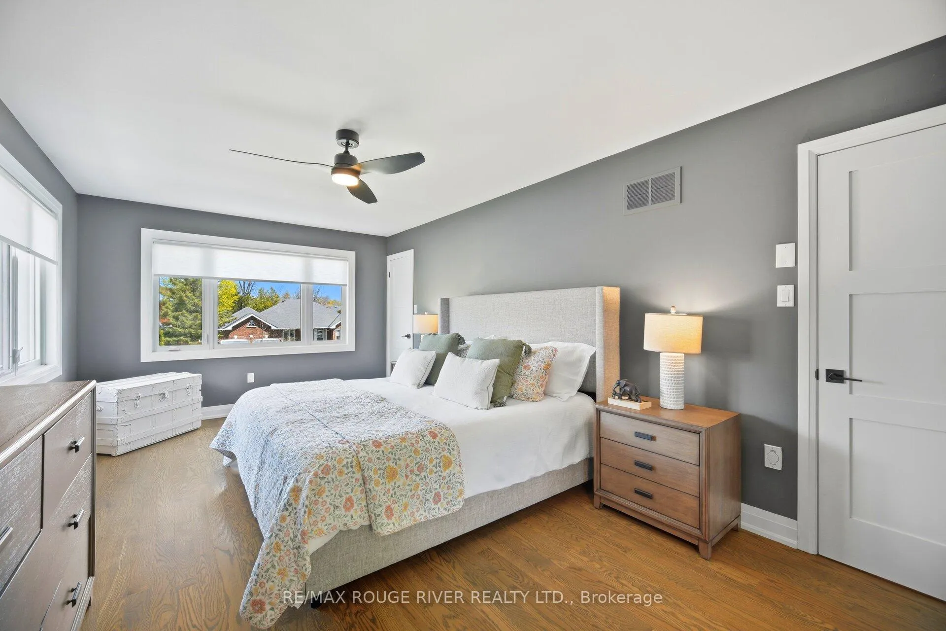 Photo 21 of 169 Park Drive, Whitchurch-Stouffville, Stouffville — HOMEH