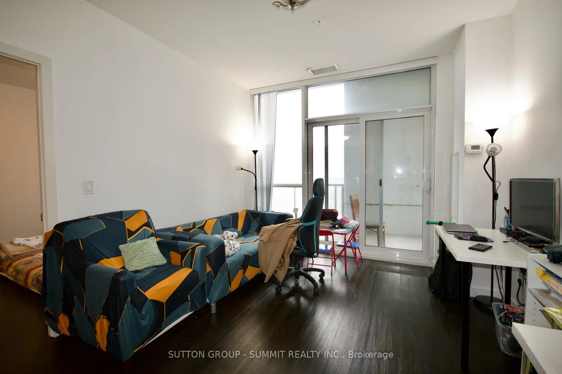 Photo 10 of Unit 1705, 2087 Fairview Street, Burlington, Freeman — HOMEH