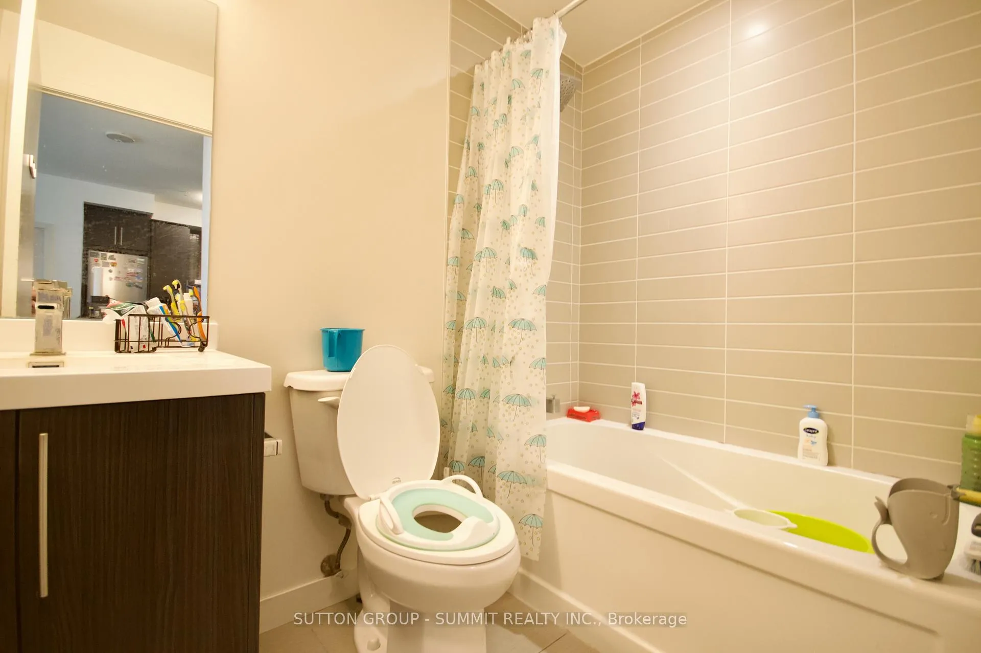 Photo 14 of Unit 1705, 2087 Fairview Street, Burlington, Freeman — HOMEH