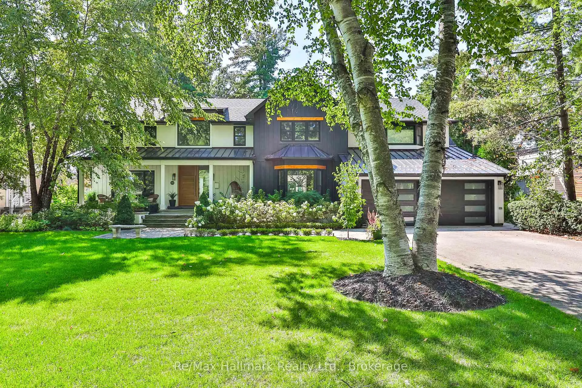 Photo 1 of 200 Chartwell Road, Oakville, Old Oakville — HOMEH