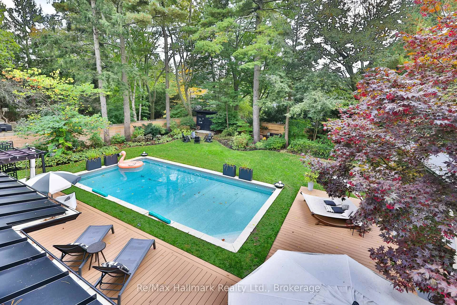 Photo 3 of 200 Chartwell Road, Oakville, Old Oakville — HOMEH