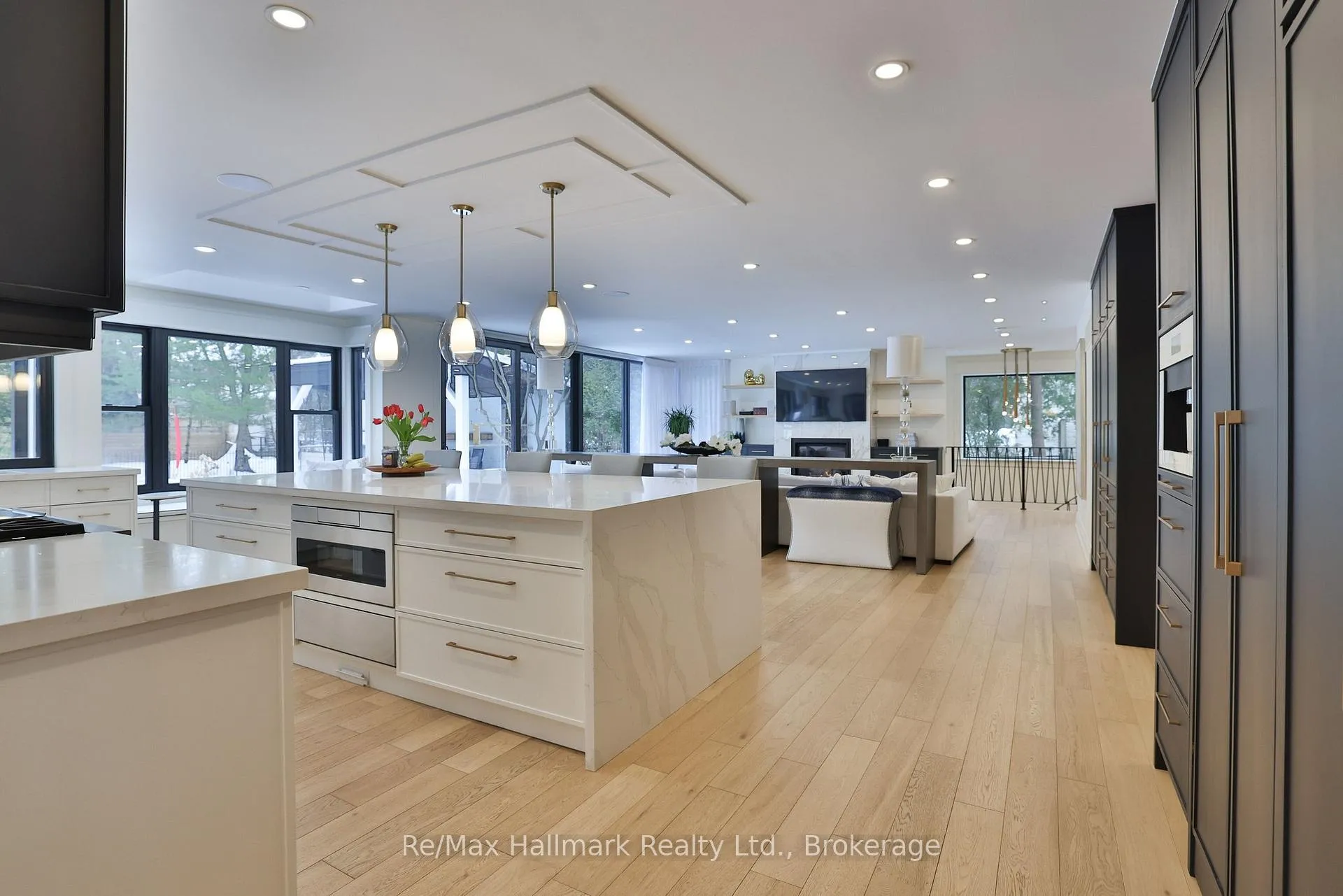 Photo 11 of 200 Chartwell Road, Oakville, Old Oakville — HOMEH