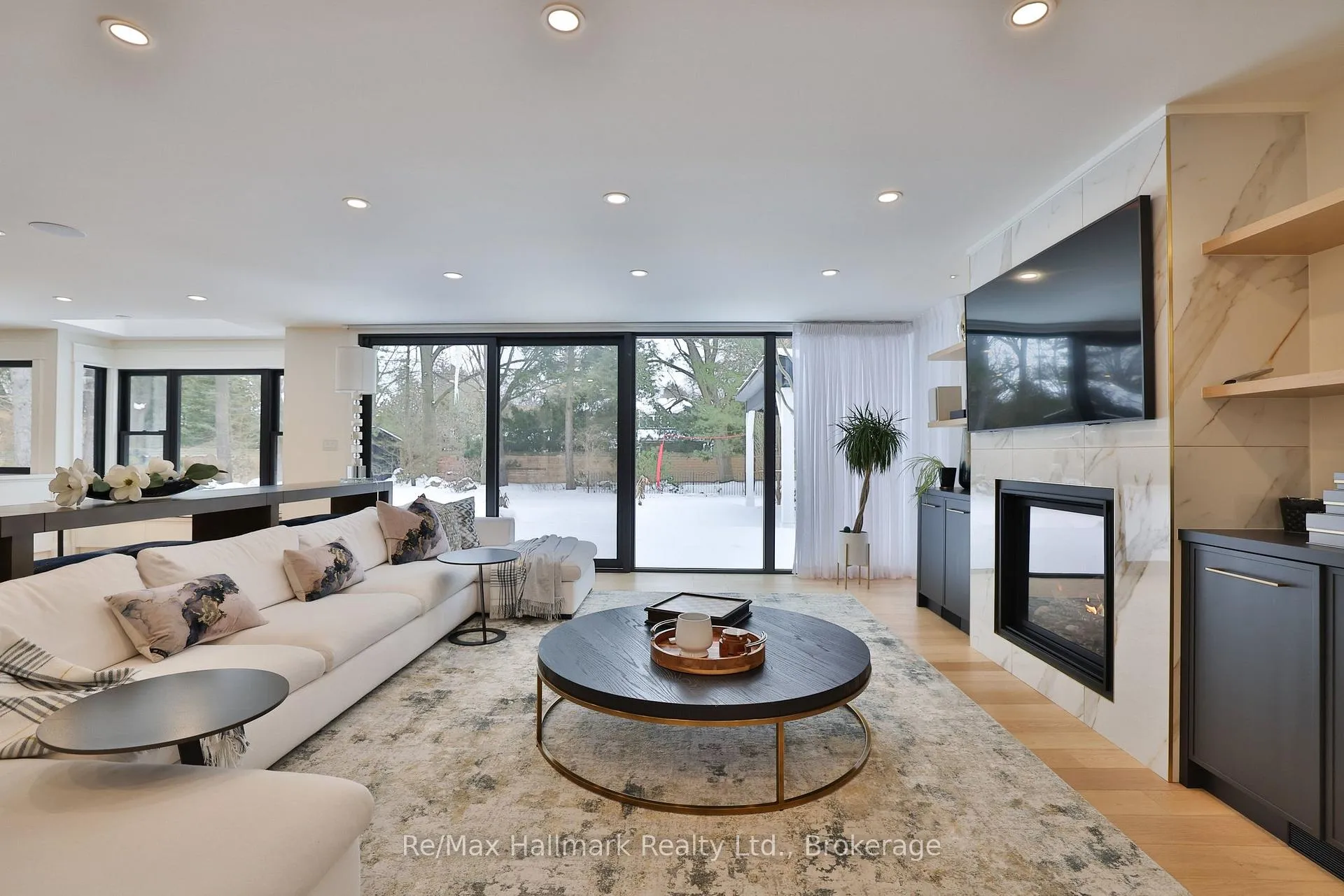 Photo 21 of 200 Chartwell Road, Oakville, Old Oakville — HOMEH