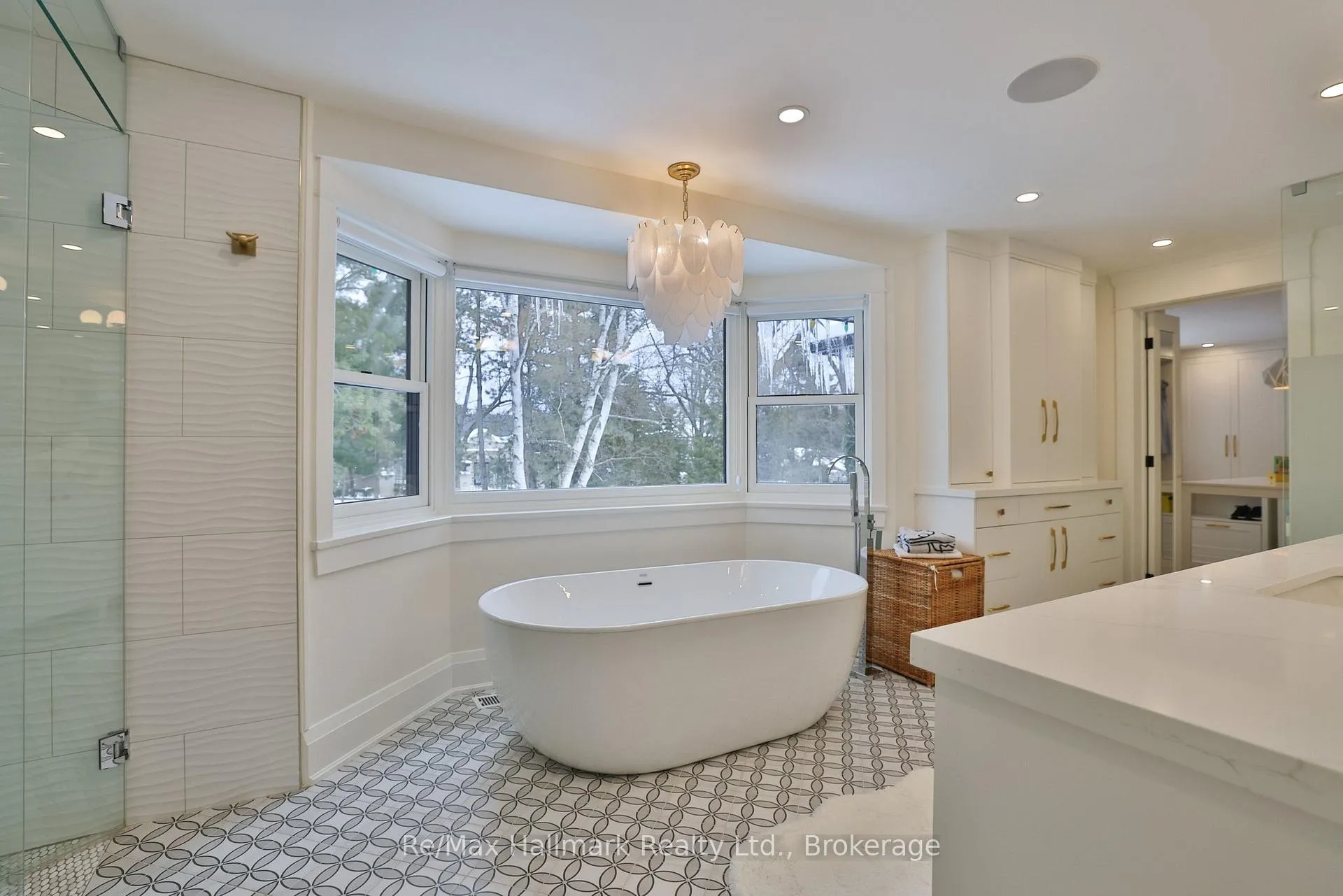 Photo 29 of 200 Chartwell Road, Oakville, Old Oakville — HOMEH