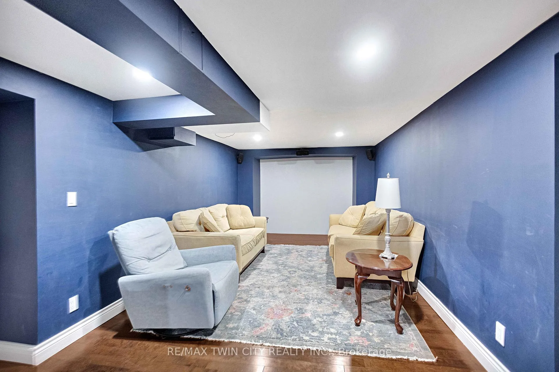 Photo 37 of 651 West Street, Norfolk, Simcoe — HOMEH