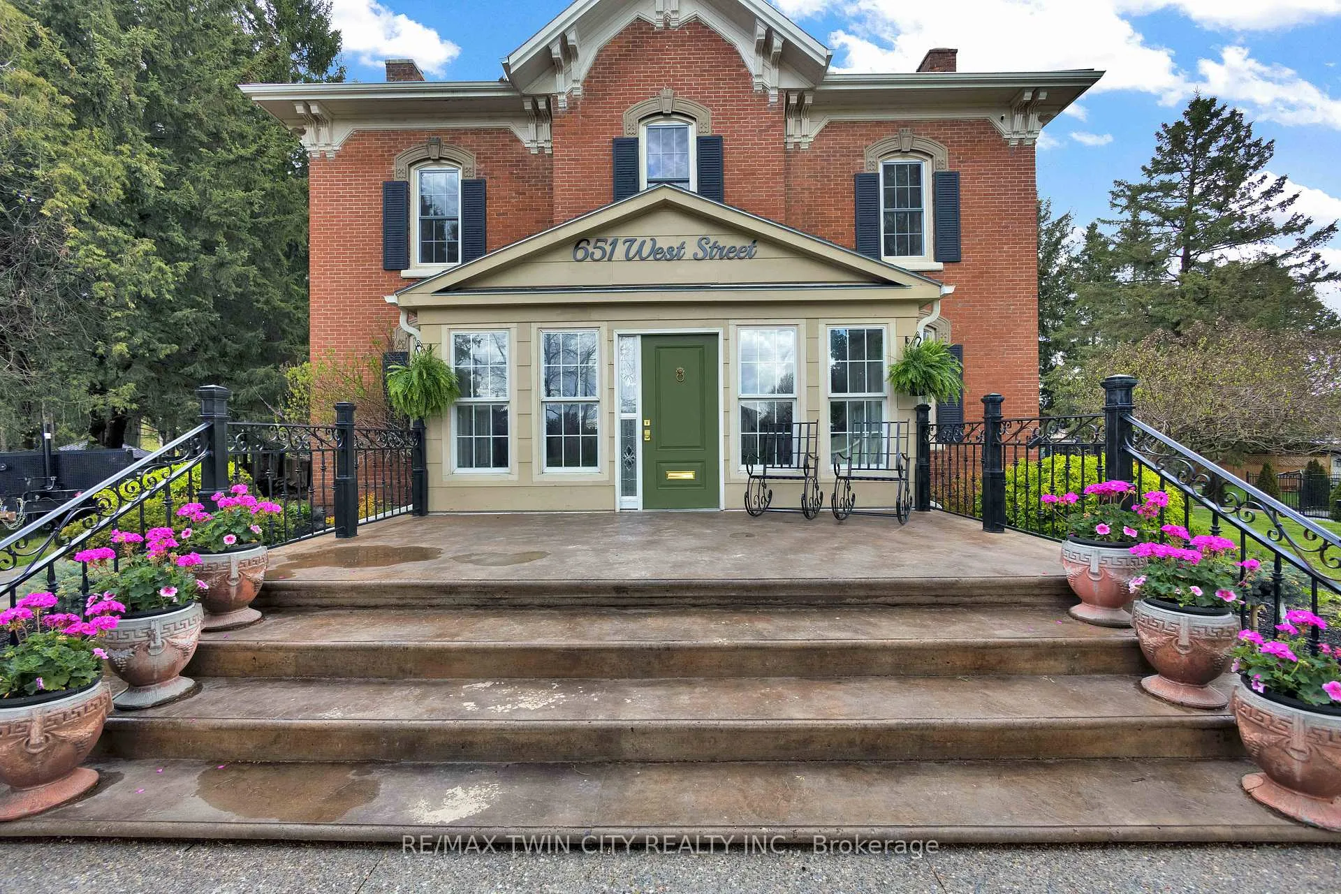 Photo 47 of 651 West Street, Norfolk, Simcoe — HOMEH