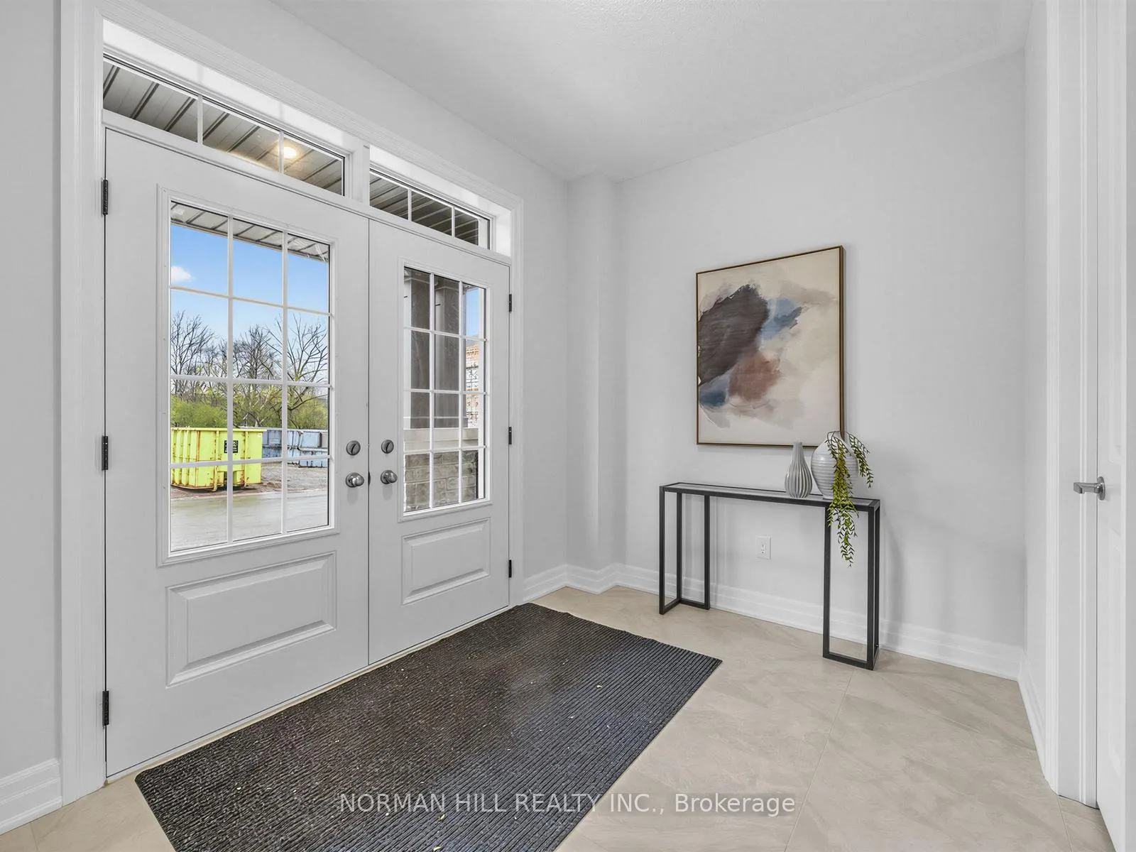 Photo 3 of 134 Antibes Drive, Brampton, Credit Valley — HOMEH