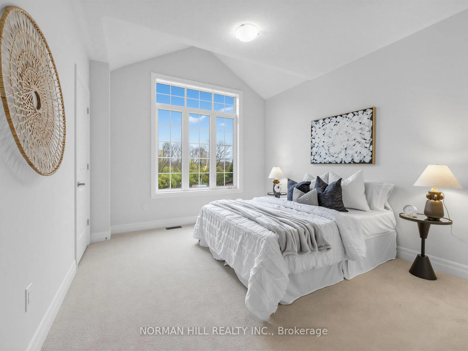 Photo 22 of 134 Antibes Drive, Brampton, Credit Valley — HOMEH