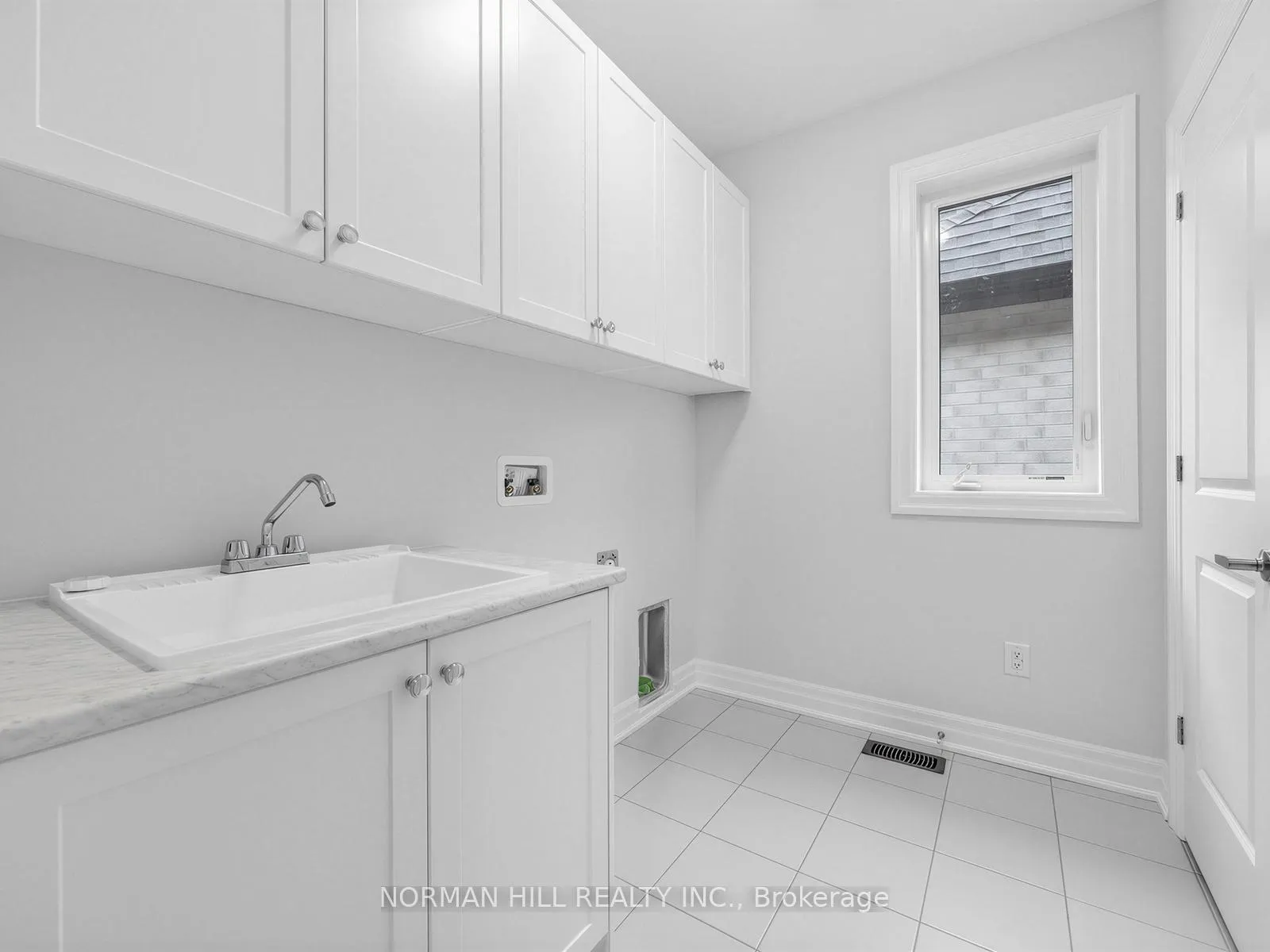 Photo 27 of 134 Antibes Drive, Brampton, Credit Valley — HOMEH