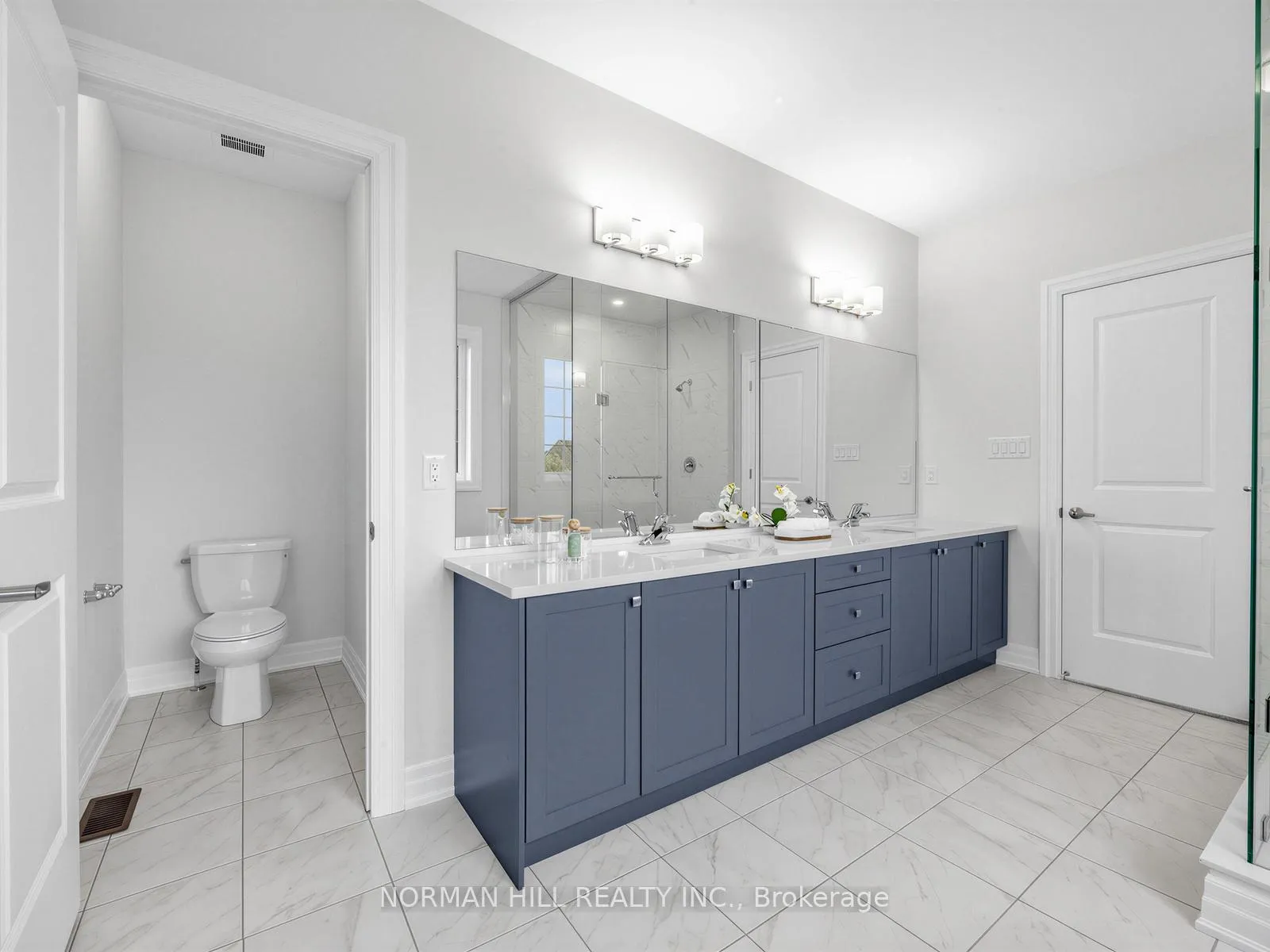 Photo 34 of 134 Antibes Drive, Brampton, Credit Valley — HOMEH
