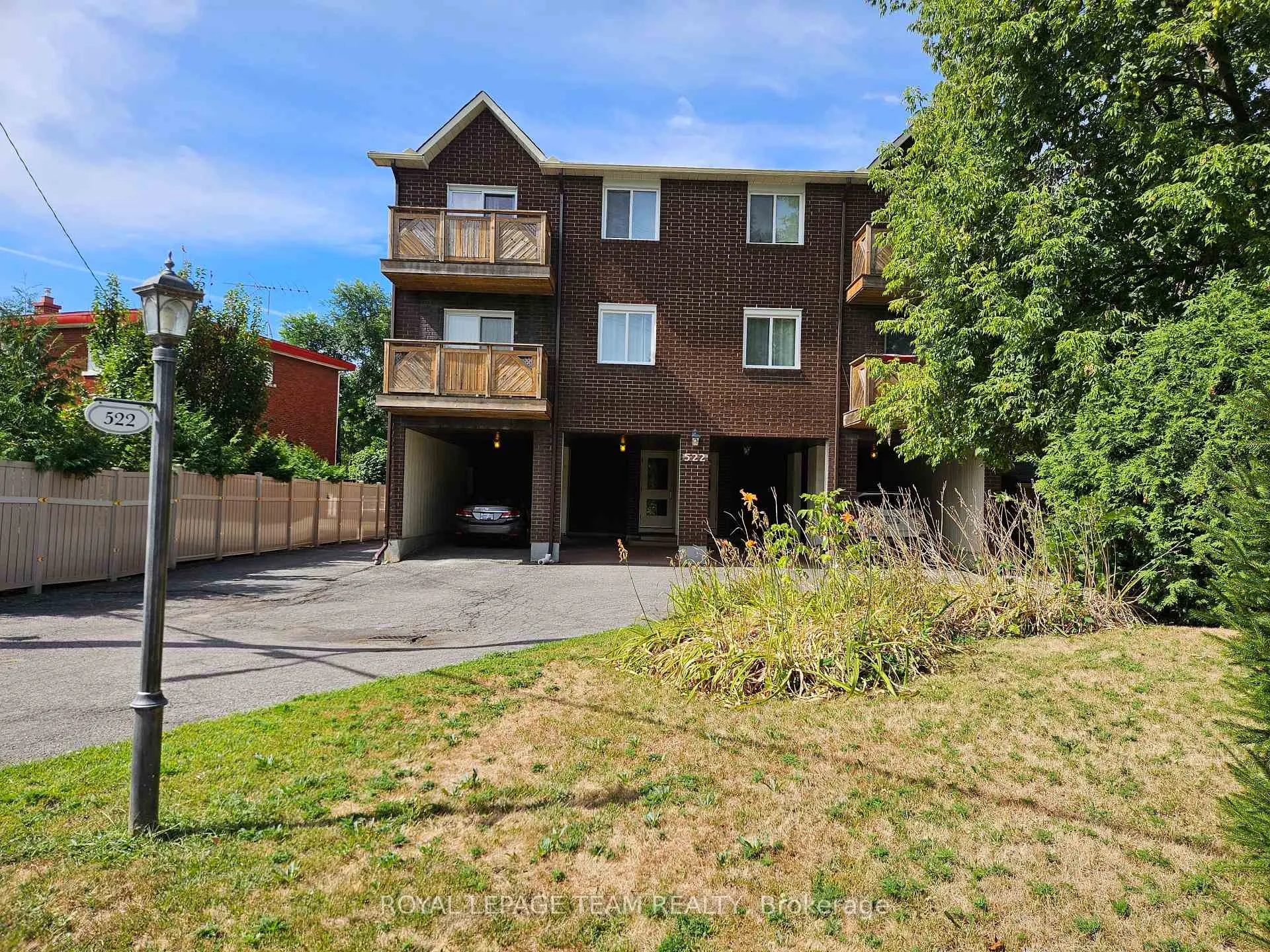Front of Unit 5, 522 Riverdale Avenue