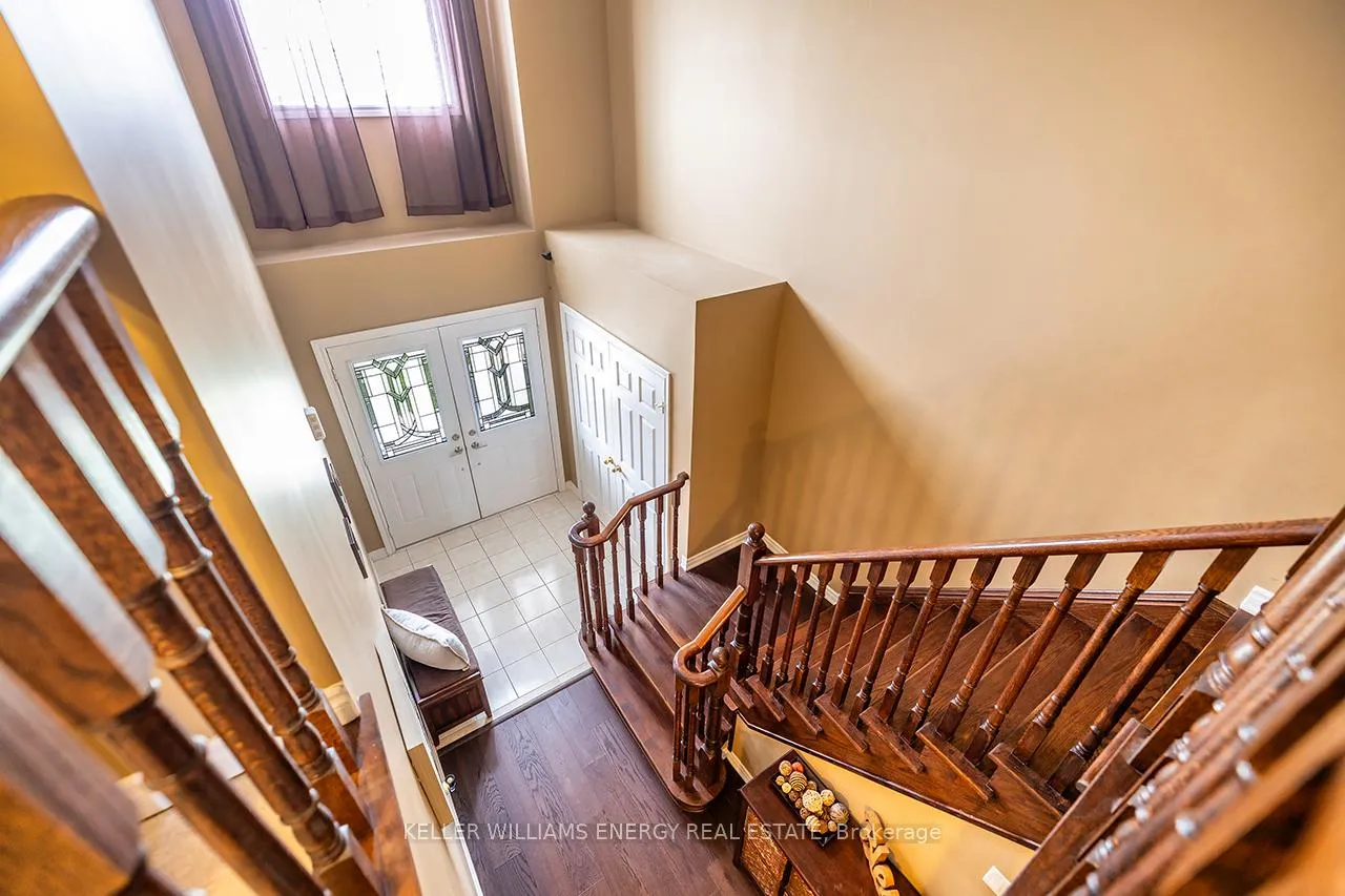 Photo 6 of 49 Harkness Drive, Whitby, Rolling Acres — HOMEH