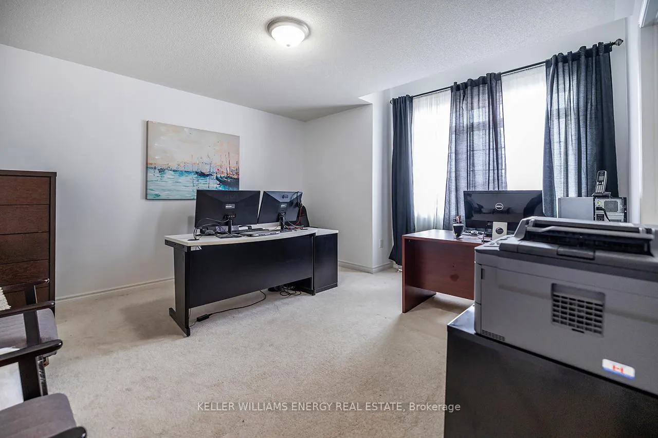 Photo 33 of 49 Harkness Drive, Whitby, Rolling Acres — HOMEH