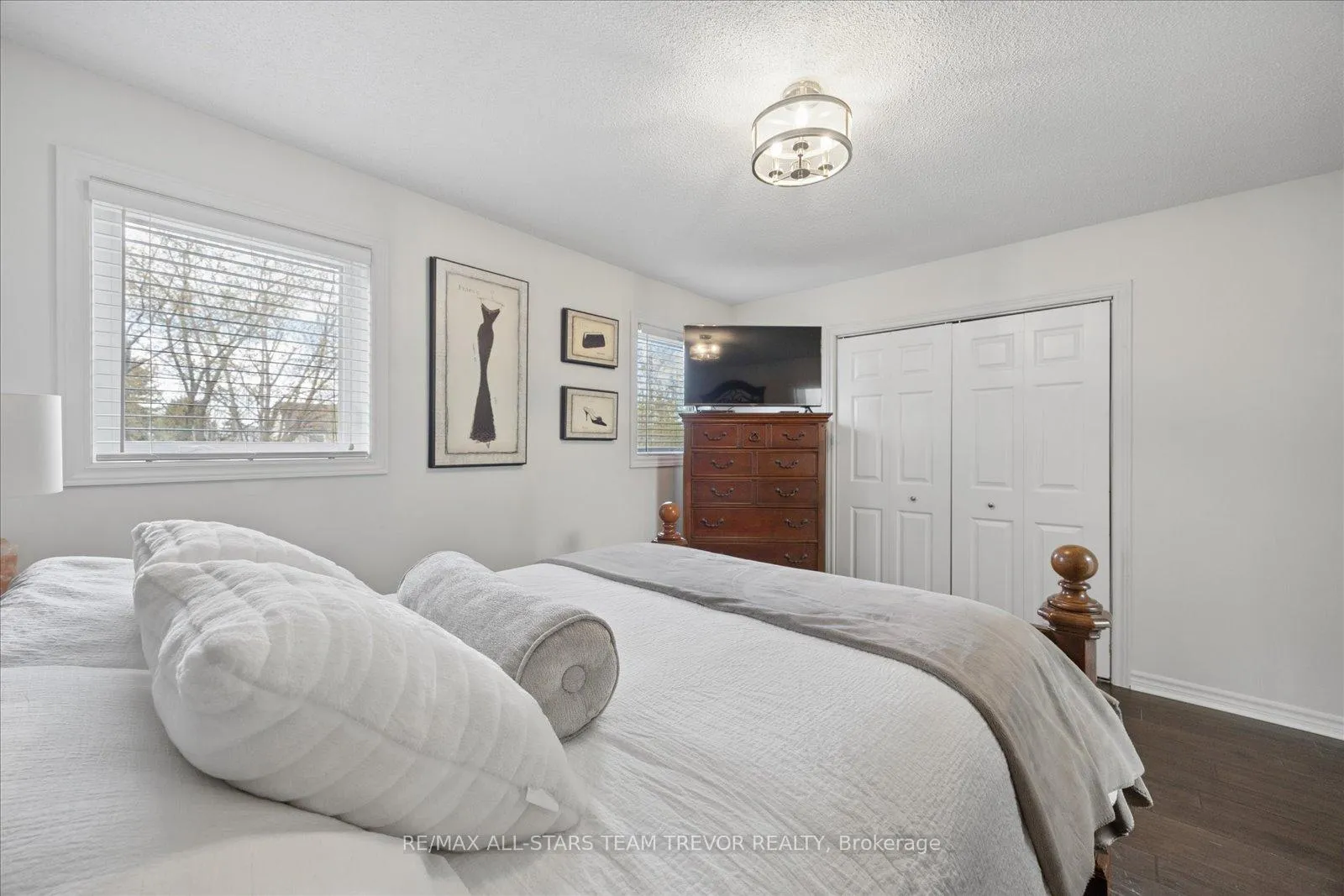 Photo 12 of 106 Carrick Avenue, Georgina, Keswick North — HOMEH