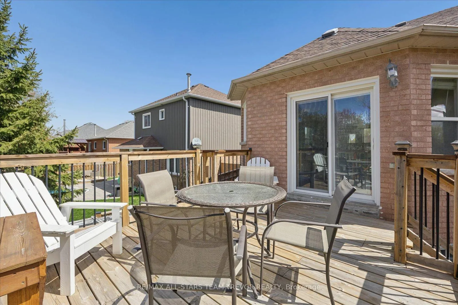 Photo 37 of 106 Carrick Avenue, Georgina, Keswick North — HOMEH