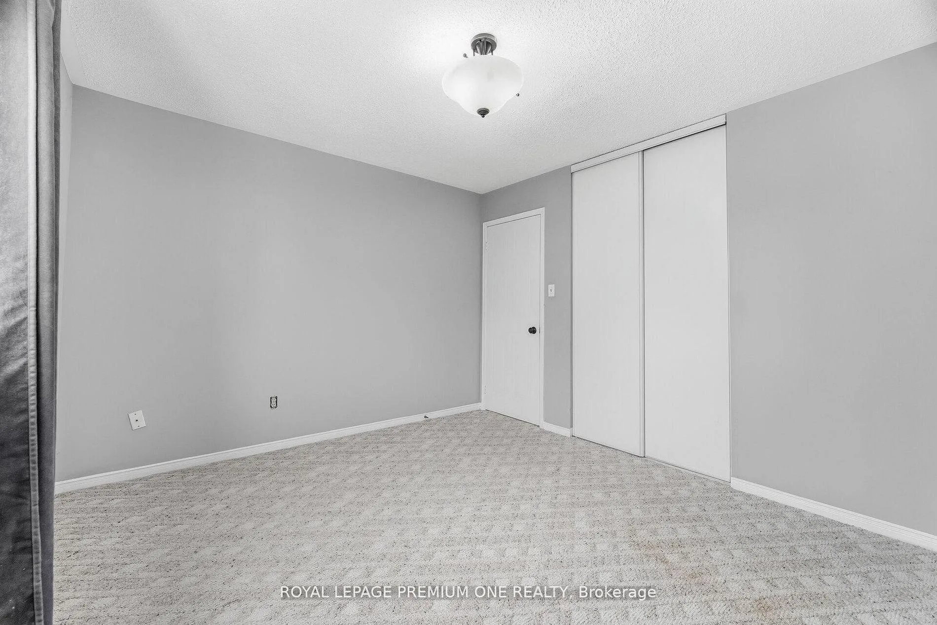 Photo 34 of 69 Mcknight Crescent, New Tecumseth, Tottenham — HOMEH