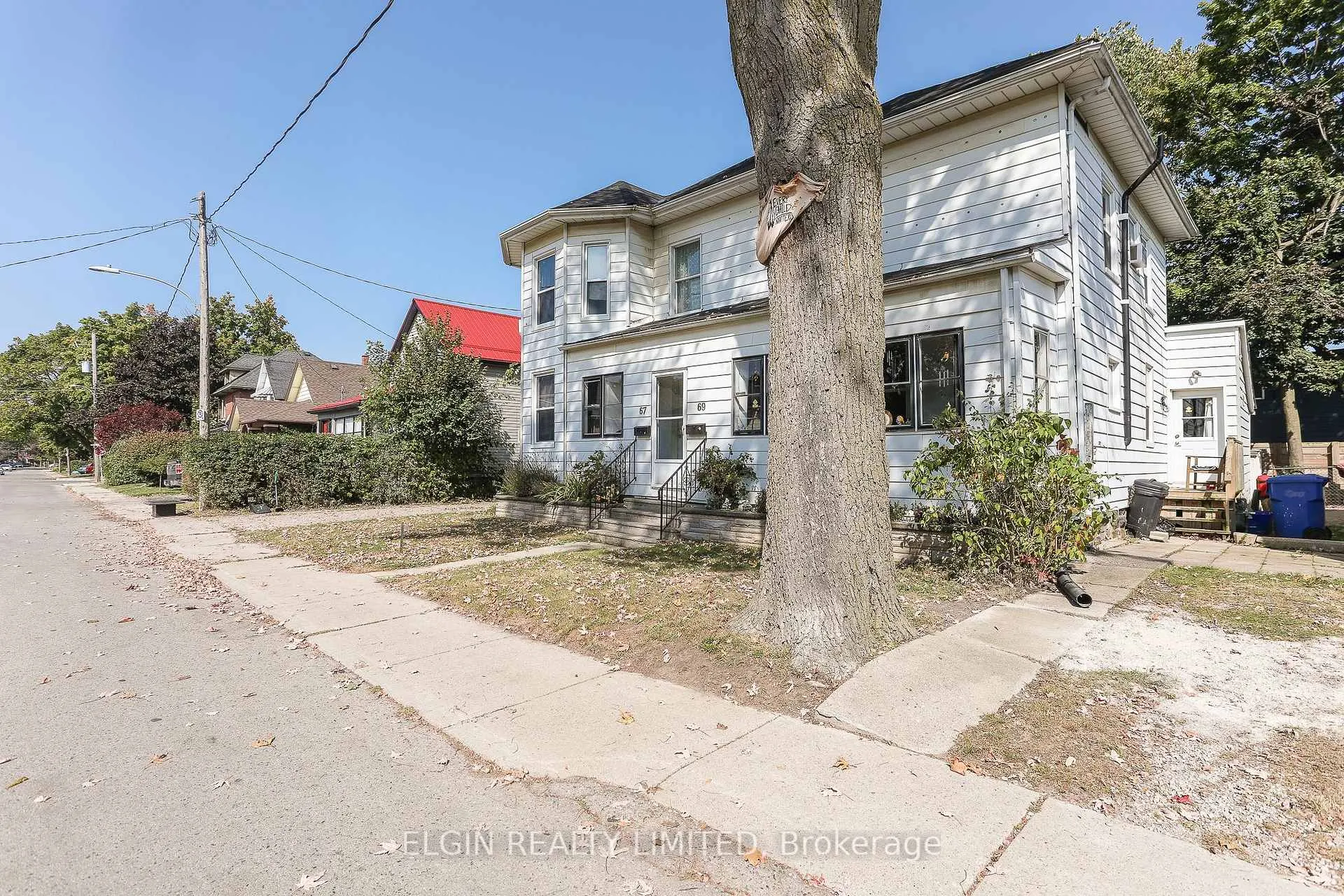 Photo 3 of 67-69 Elizabeth Street, St. Thomas — HOMEH