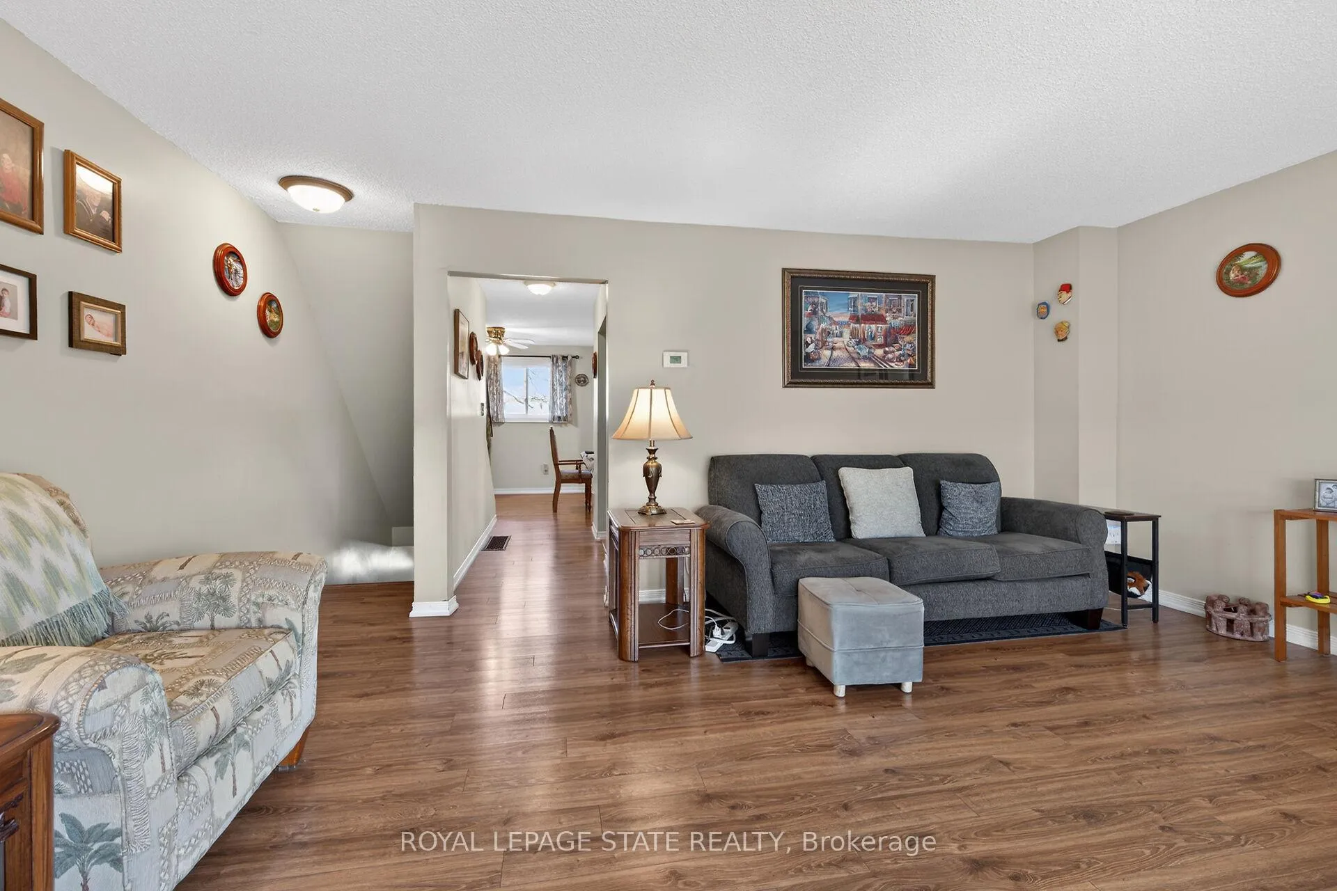 Photo 14 of Unit 9, 1455 Garth Street, Hamilton, Sheldon — HOMEH