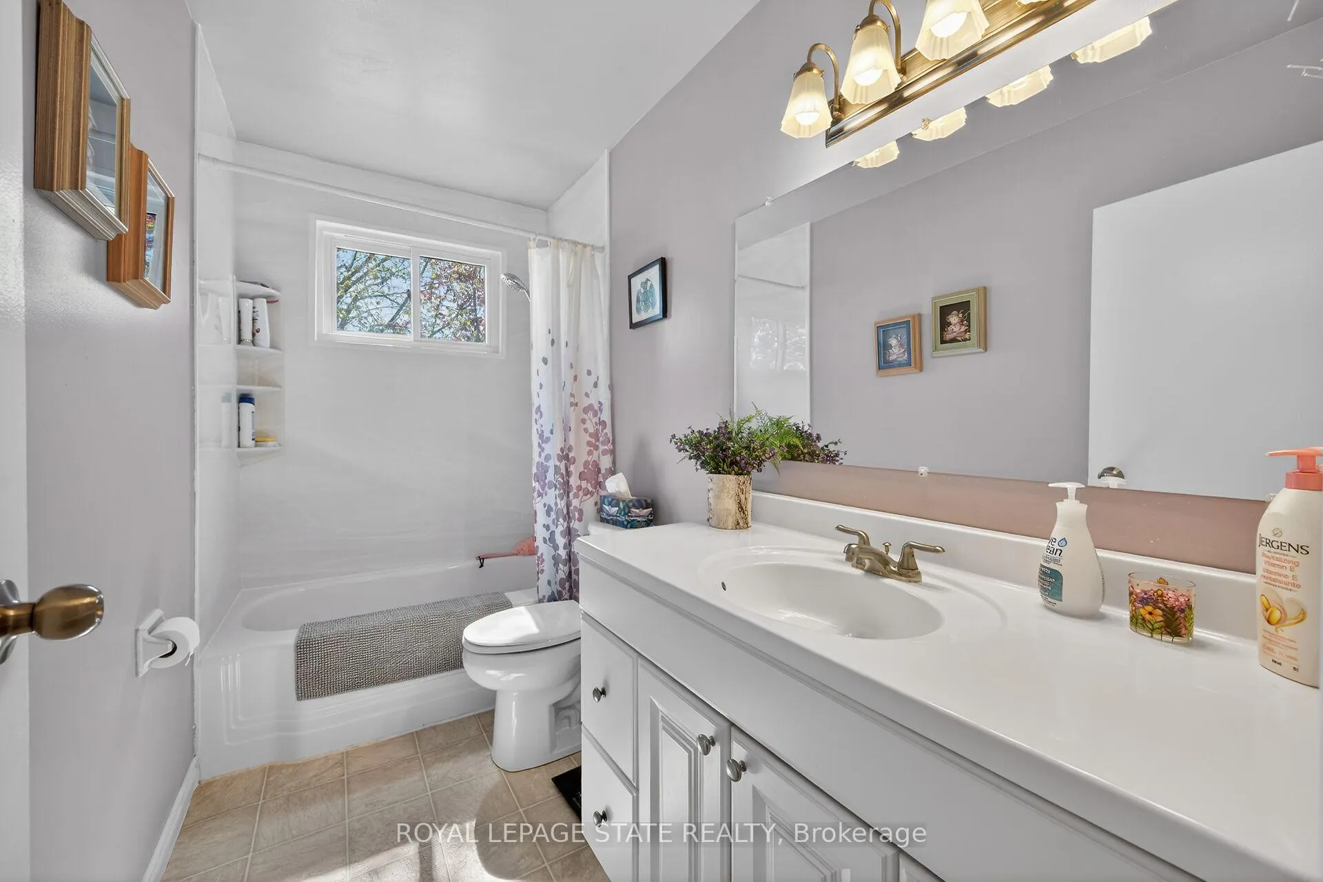 Photo 28 of Unit 9, 1455 Garth Street, Hamilton, Sheldon — HOMEH