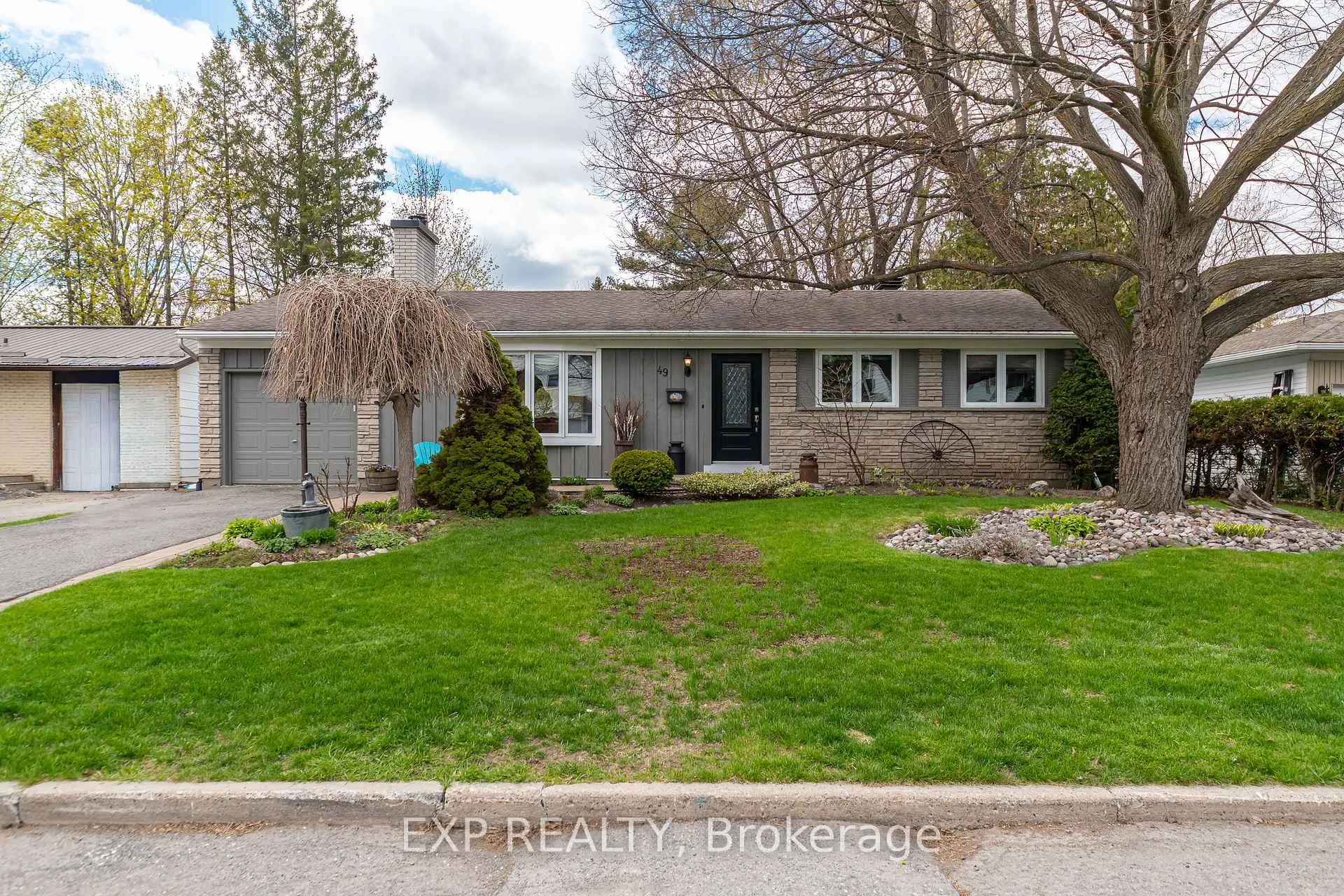 Photo 1 of 49 Parkmount Crescent, Ottawa, Sheahan Estates/Trend Village — HOMEH