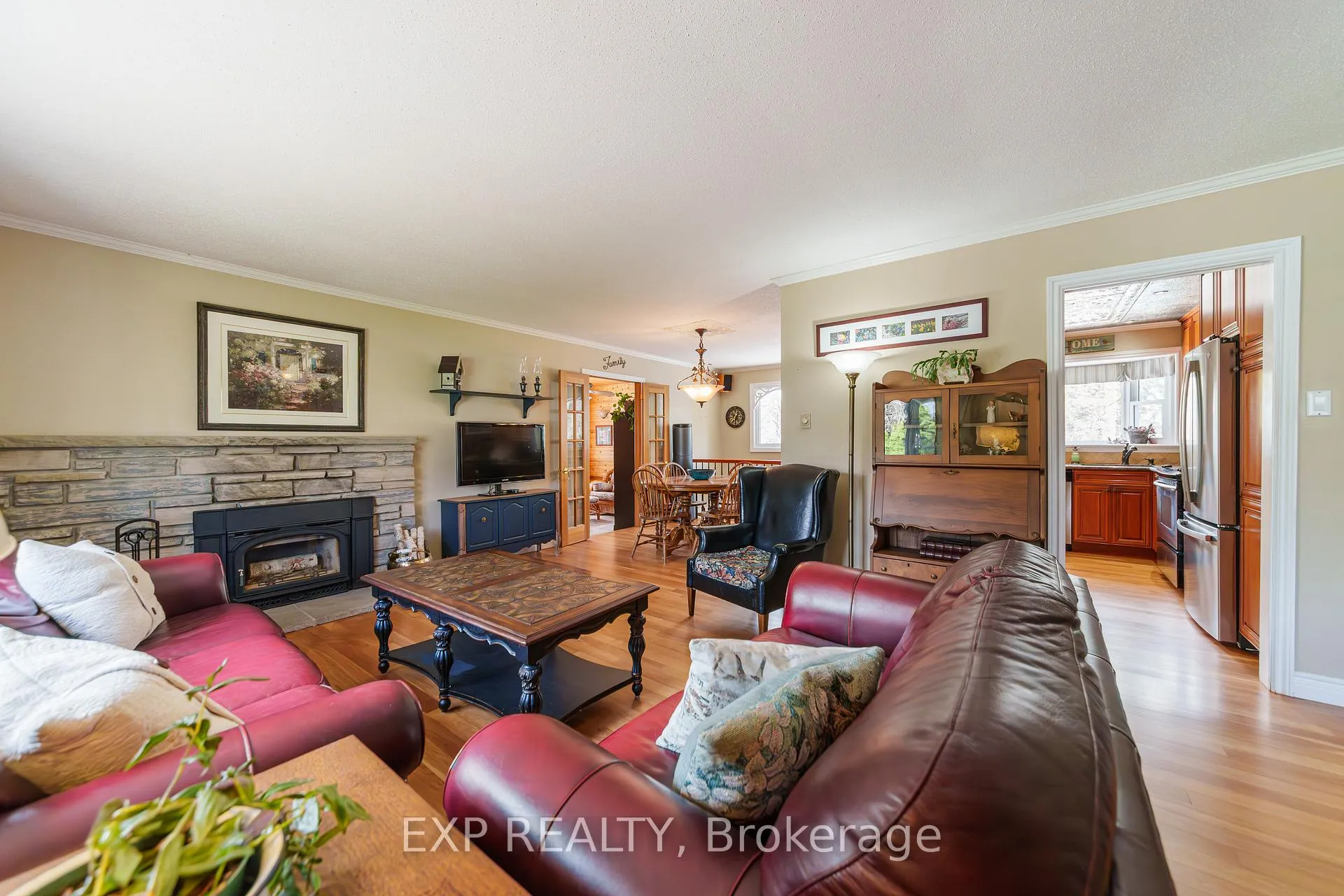 Photo 6 of 49 Parkmount Crescent, Ottawa, Sheahan Estates/Trend Village — HOMEH
