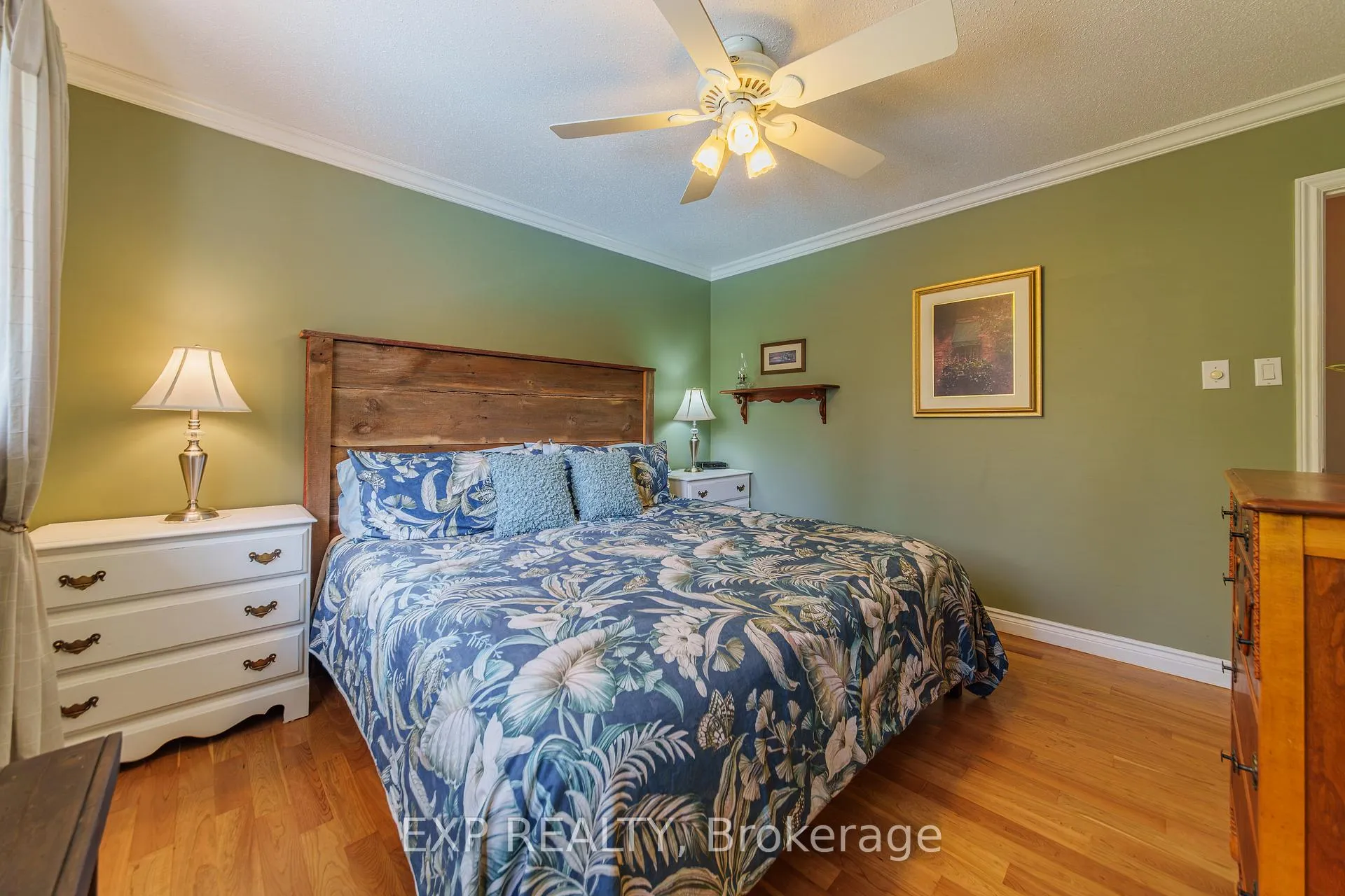 Photo 22 of 49 Parkmount Crescent, Ottawa, Sheahan Estates/Trend Village — HOMEH