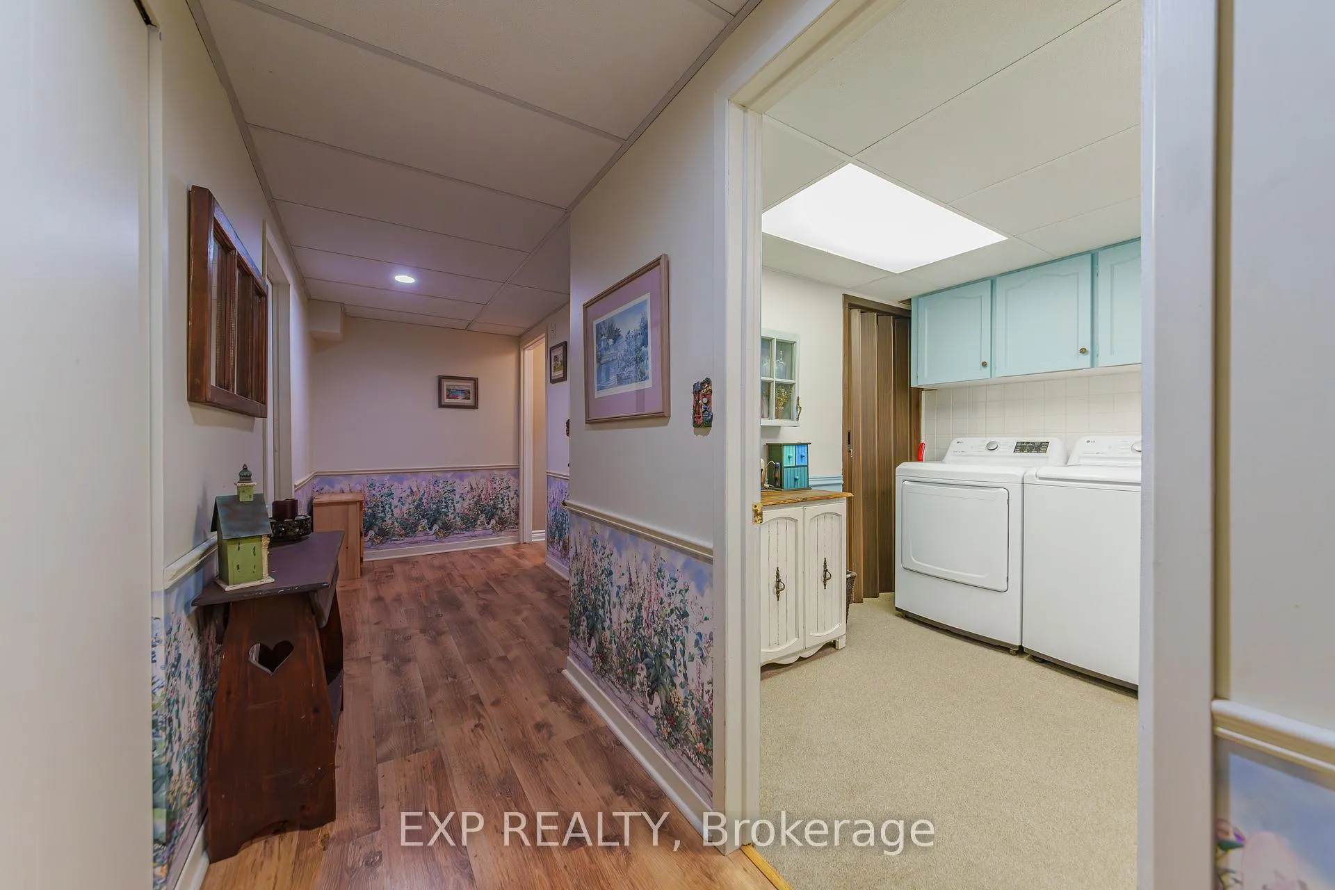 Photo 28 of 49 Parkmount Crescent, Ottawa, Sheahan Estates/Trend Village — HOMEH