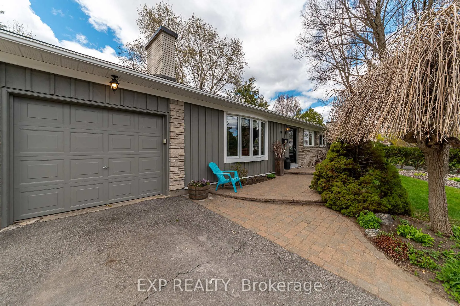 Photo 37 of 49 Parkmount Crescent, Ottawa, Sheahan Estates/Trend Village — HOMEH